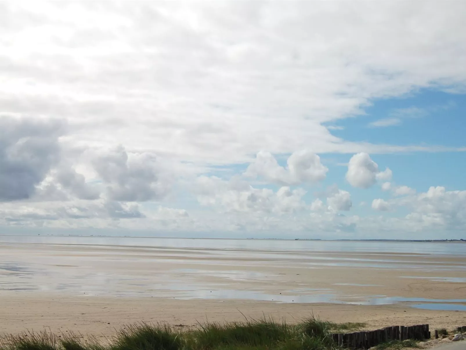 "Arnold" - 3.3km from the sea-Outside