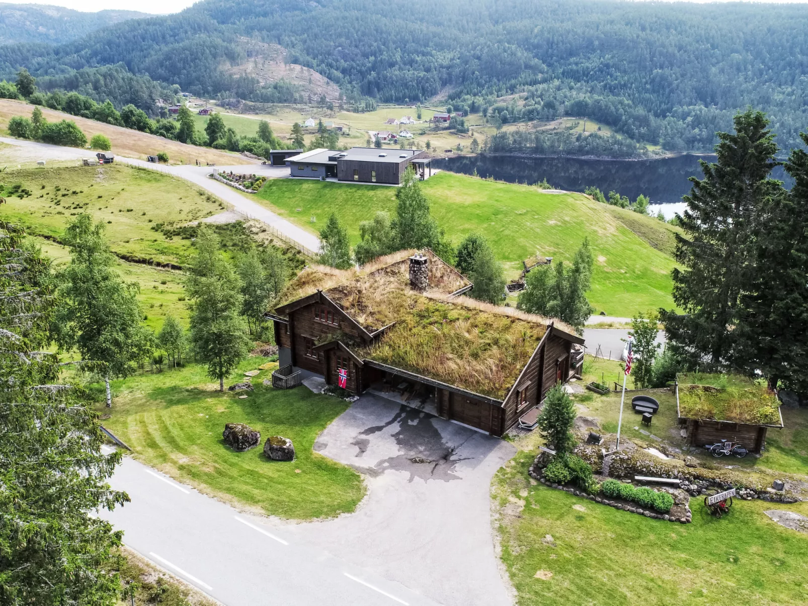 Lindefjeldbu-Draußen