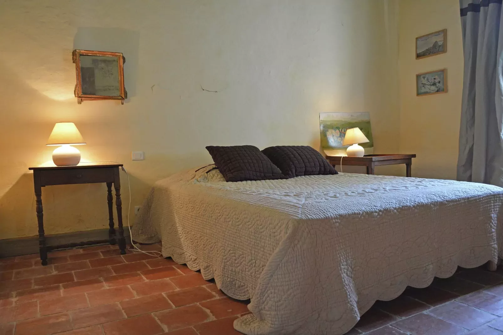 Maison Romaine Romantique-Chambre