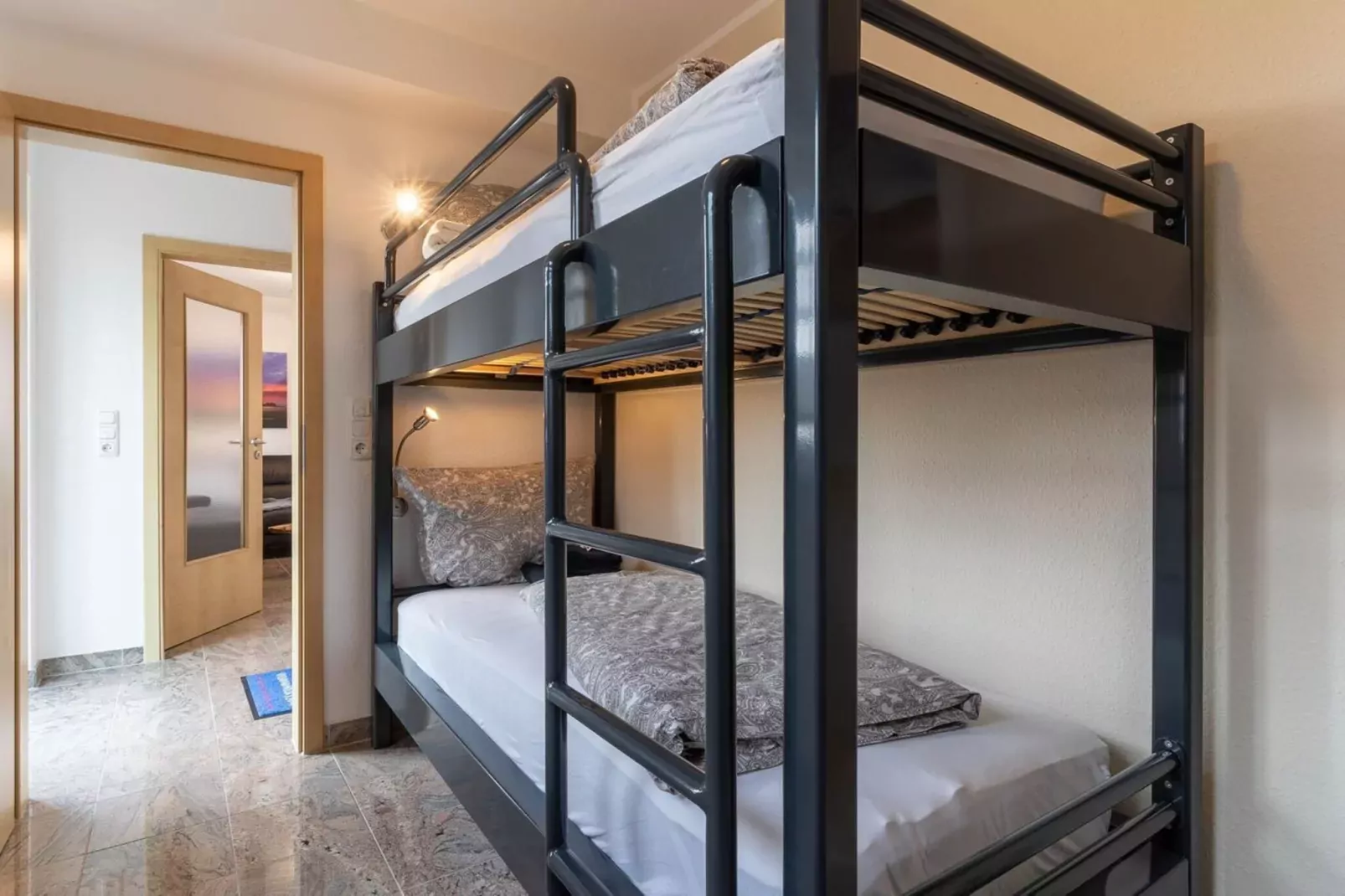 Haus Eriel EG rechts-Schlafzimmer