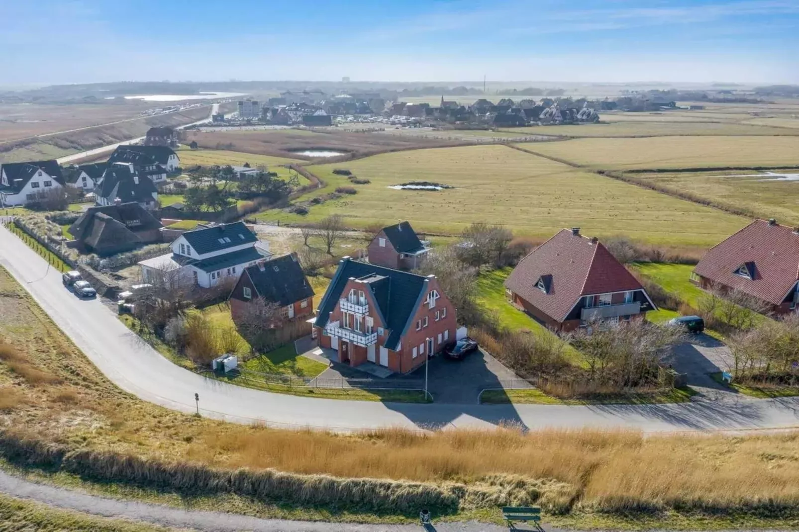 Haus Eriel EG rechts-Gebiete Sommer 1 km