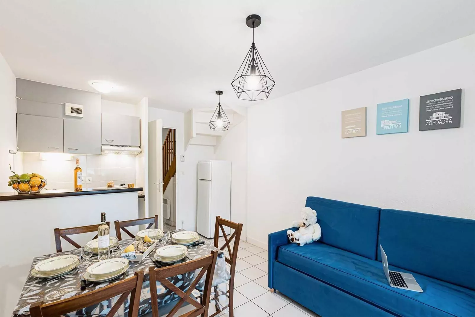 Les Rives Marines 3-Dining room