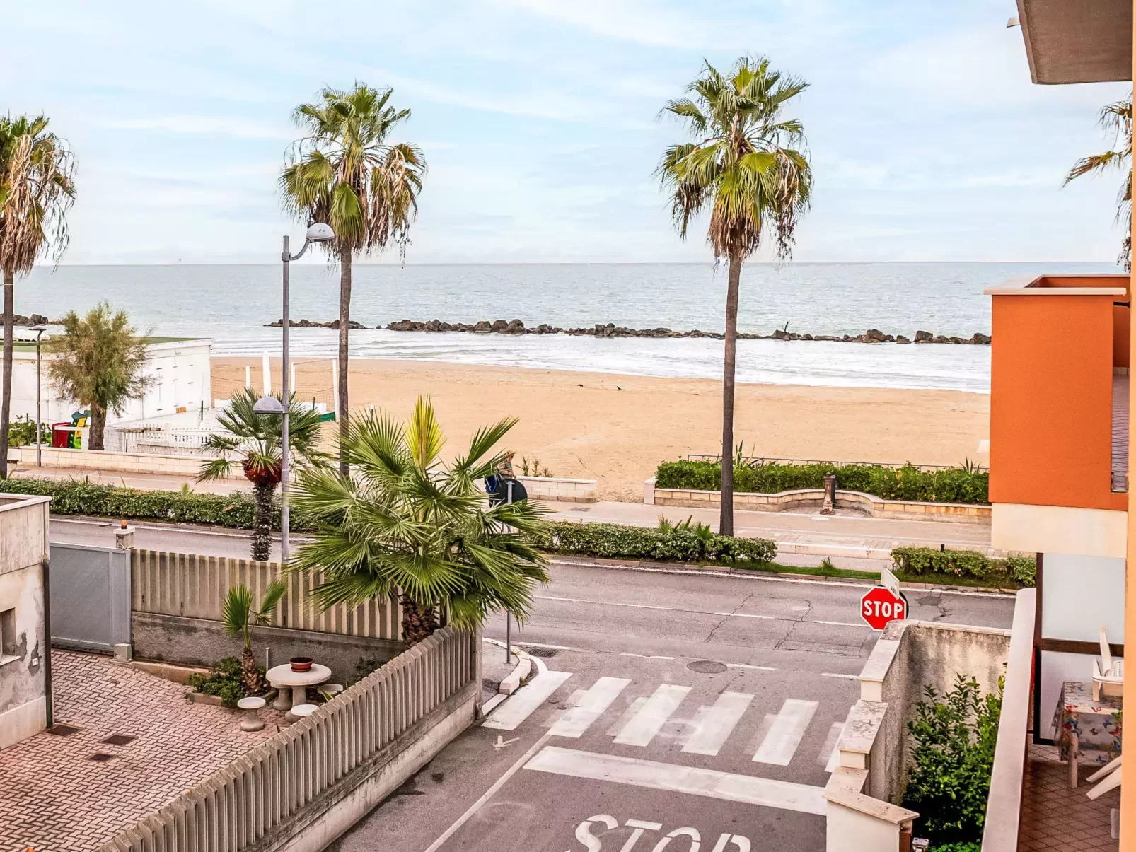 Montesilvano Mare 1-Outside