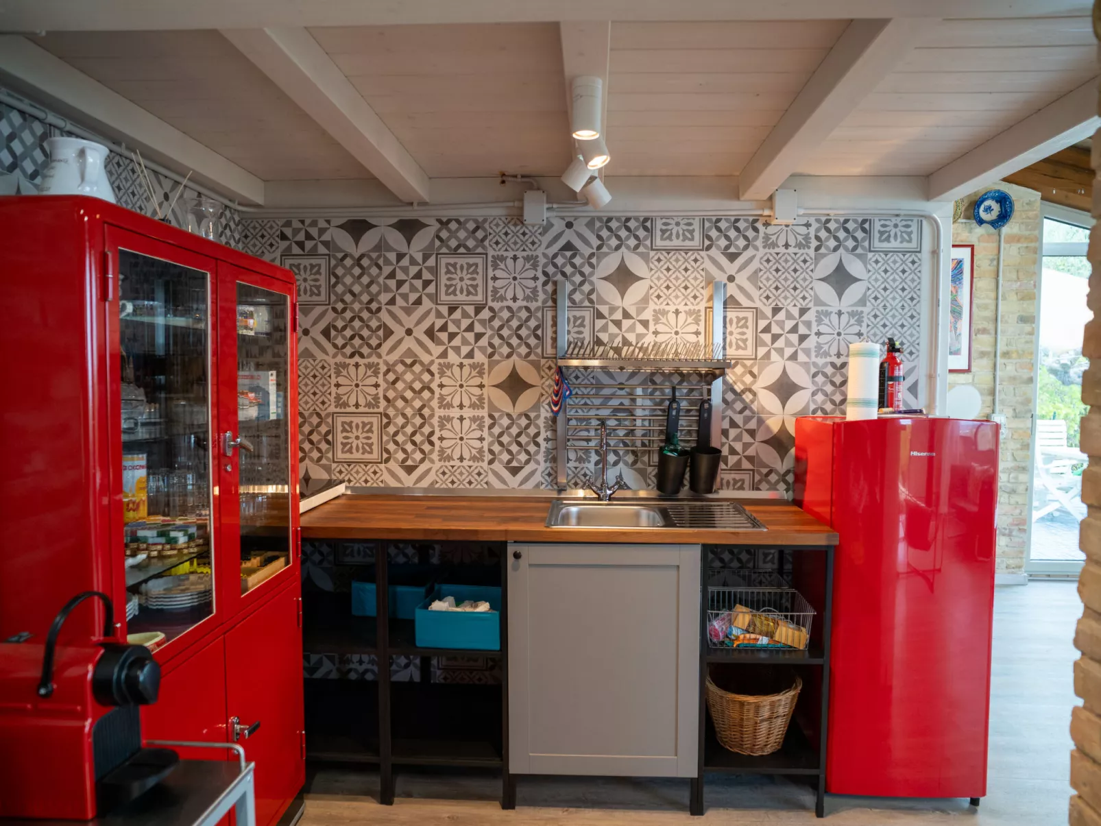 Mike's Dinghy House-Drinnen