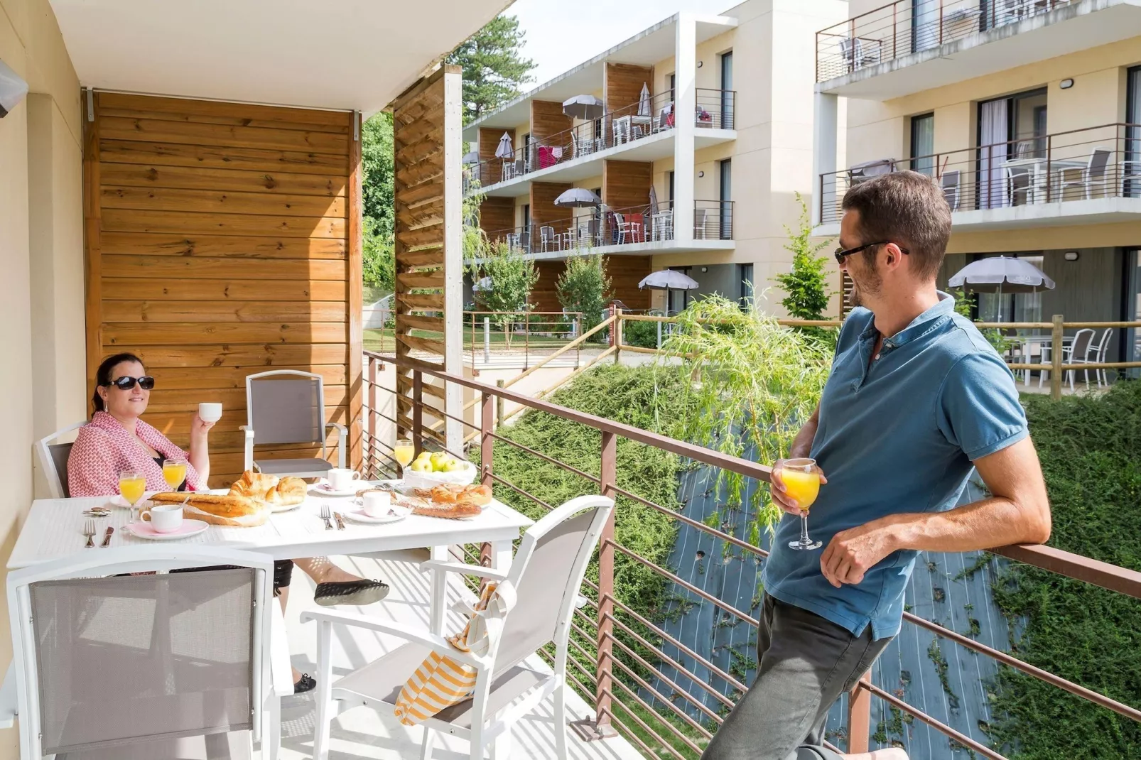 Le Clos Saint Michel 2-Terrace balcony