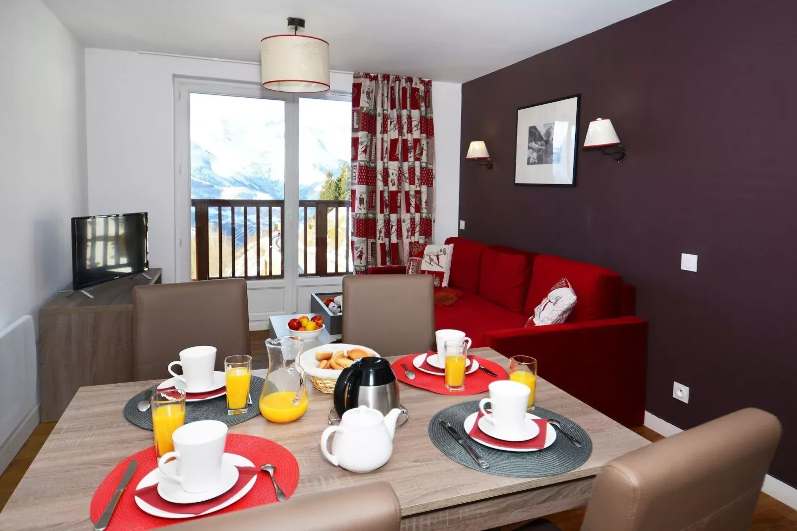 Les Balcons d'Auréa 1-Dining room
