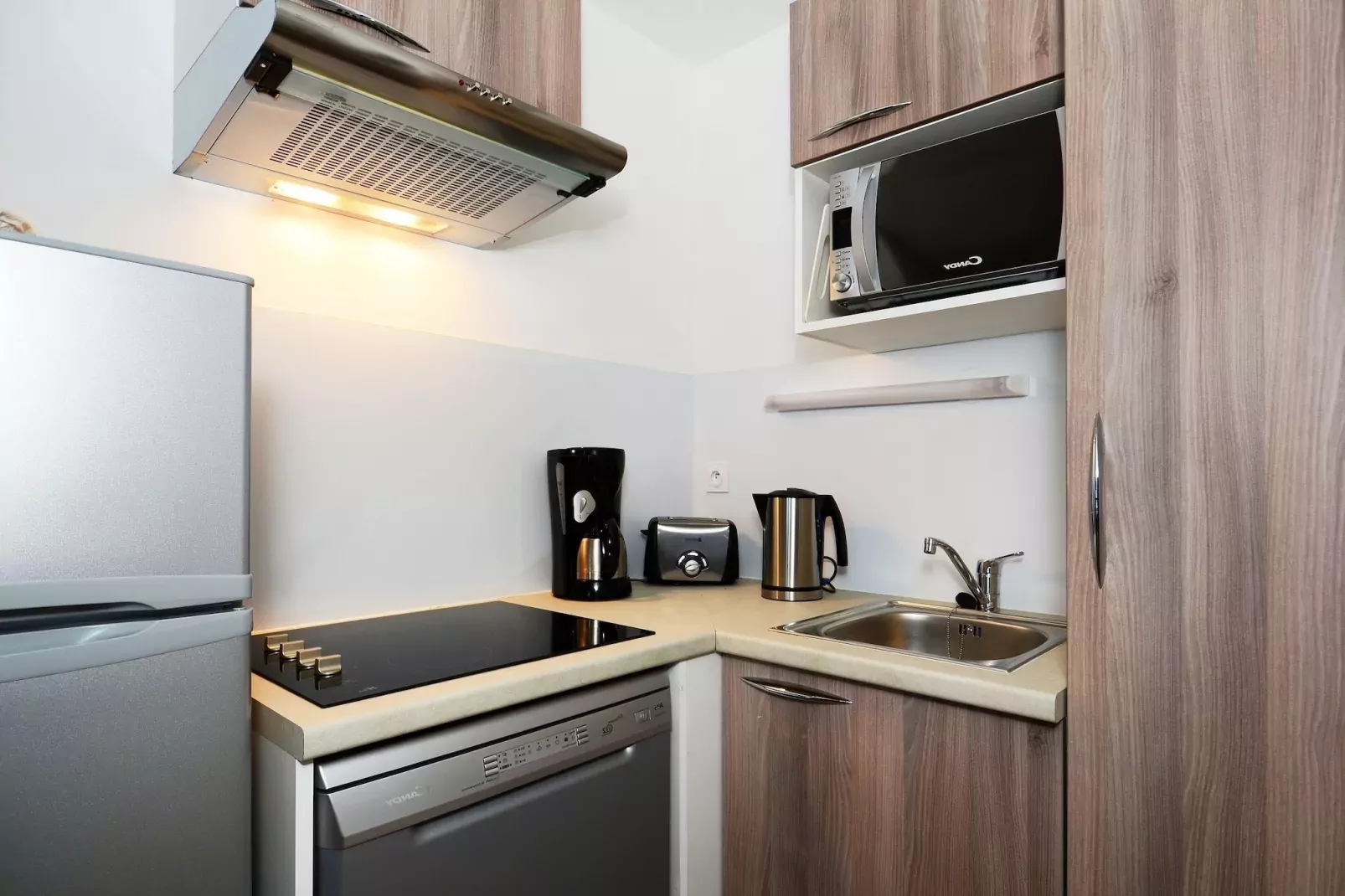 Les Balcons d'Auréa 1-Kitchen