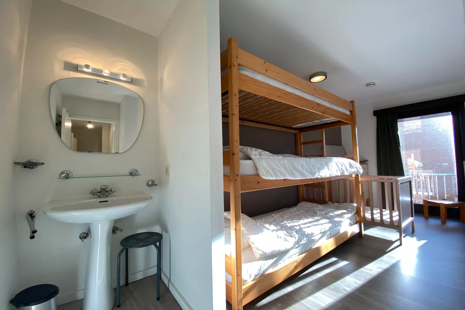 SEAFLOWER 603-Bedroom