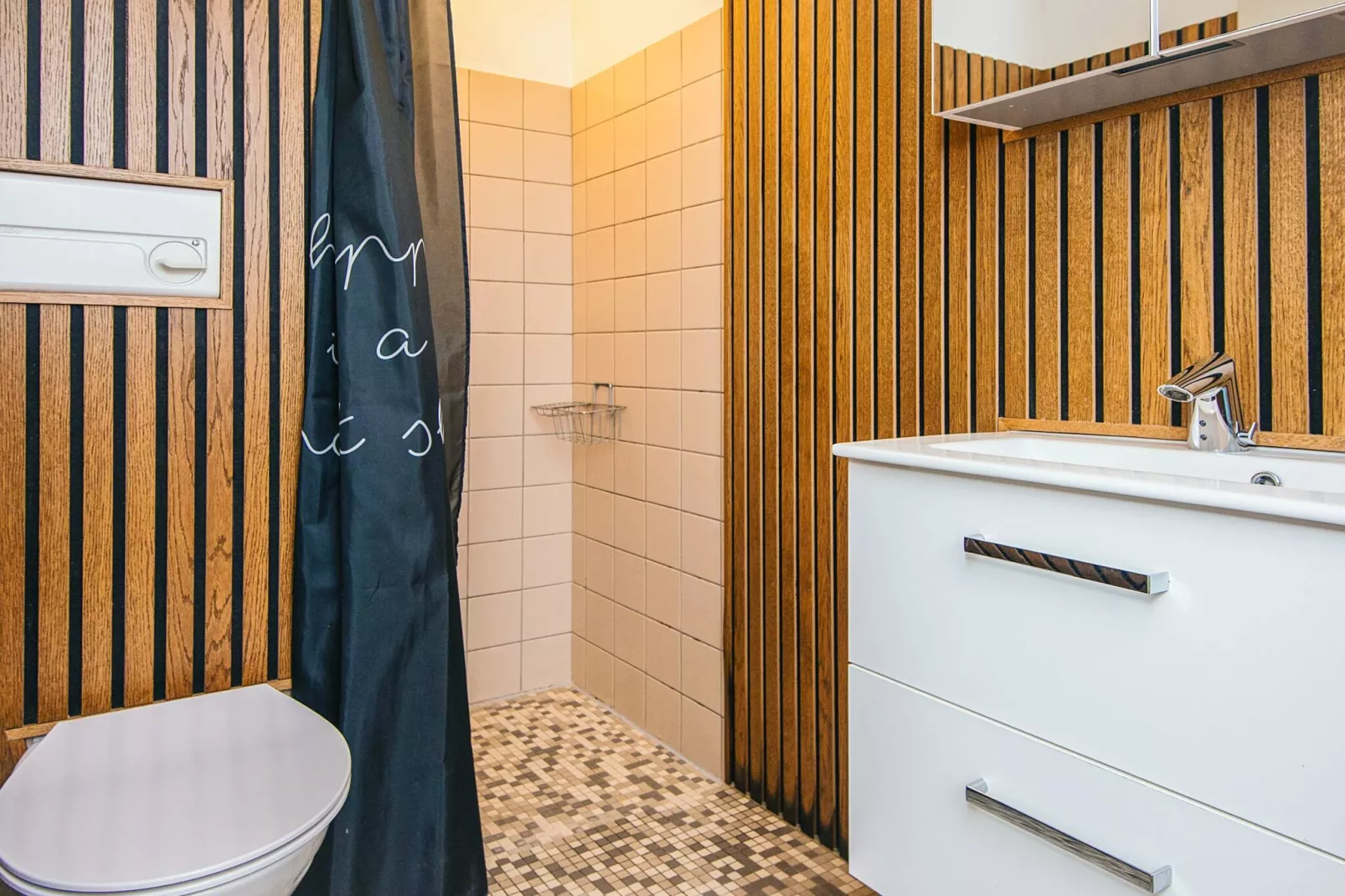 2 person holiday home in Ringkøbing-Indoor
