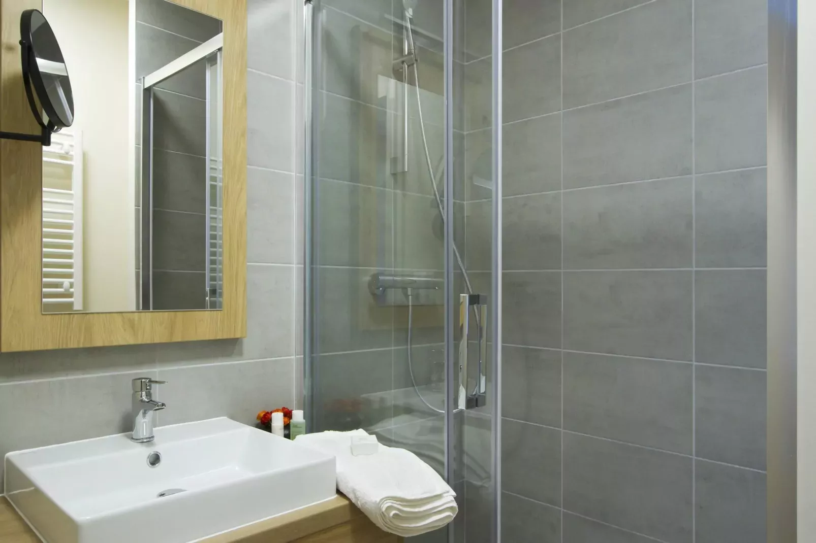 Résidence l'Éclose 7-Bathroom