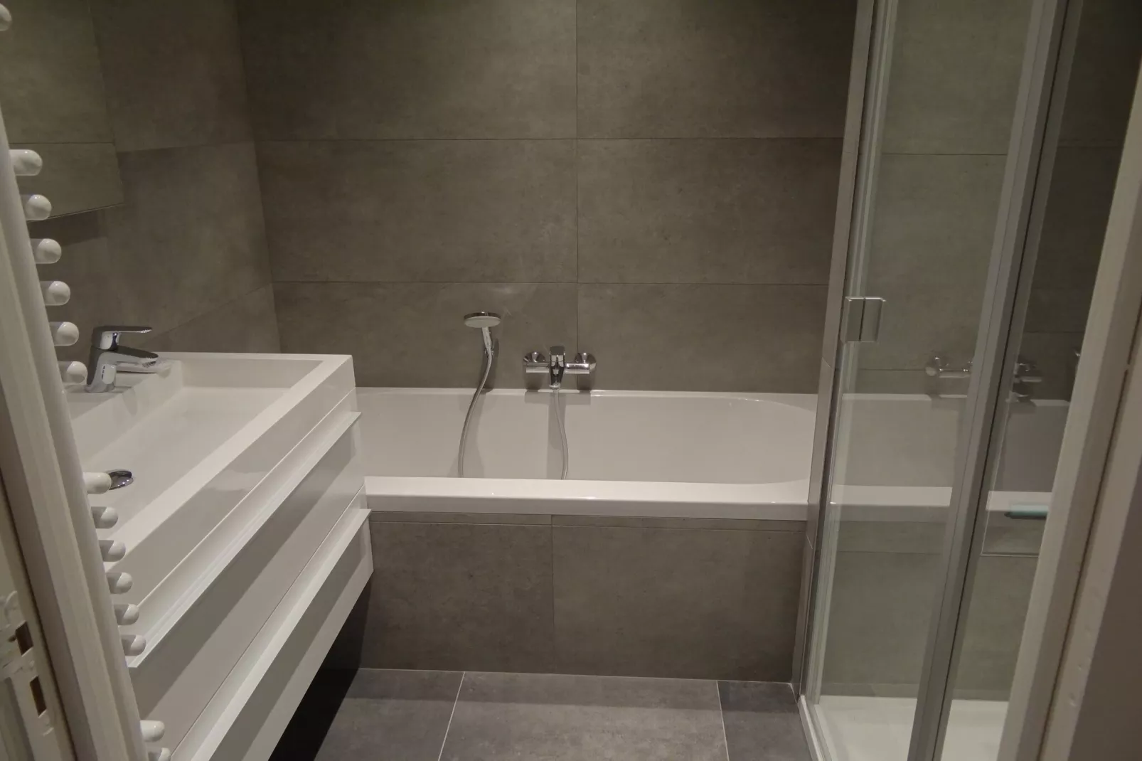 ZEEMEERMIN-Bathroom