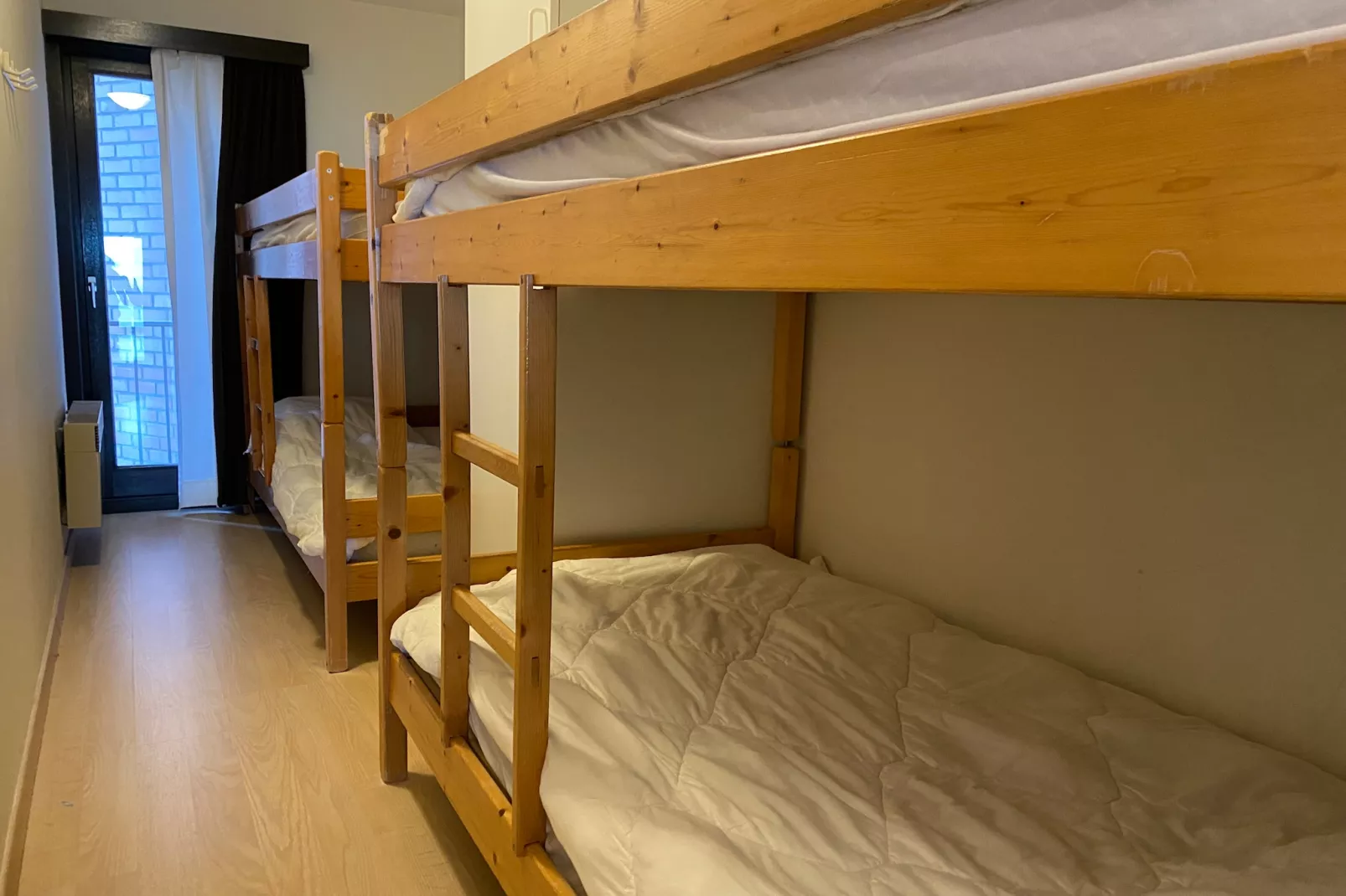 ZEEMEERMIN-Bedroom