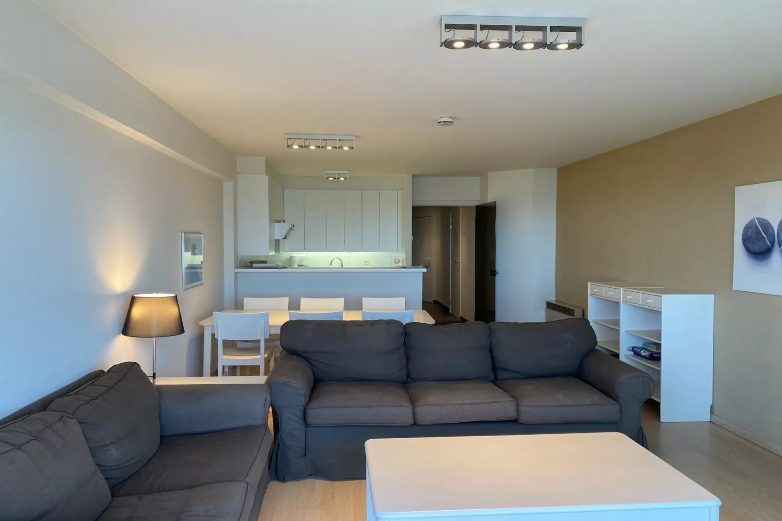 ZEEMEERMIN-Living room