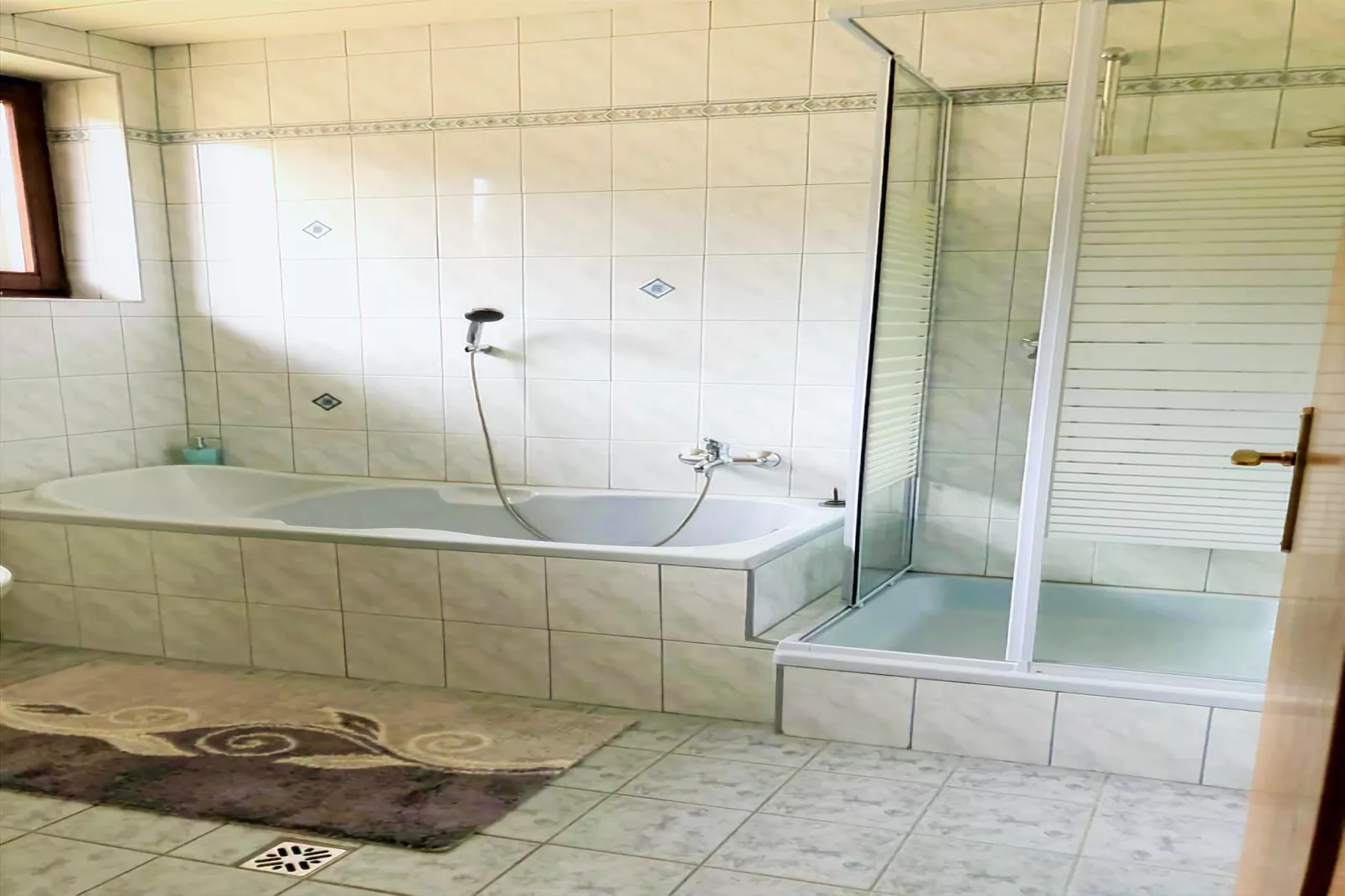 Ferienwohnung Gerda-Bathroom