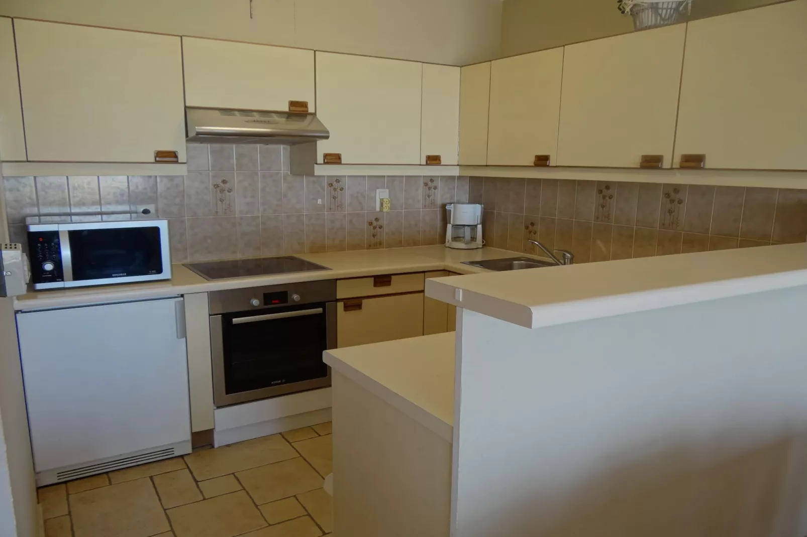 SEAFLOWER 0103-Kitchen