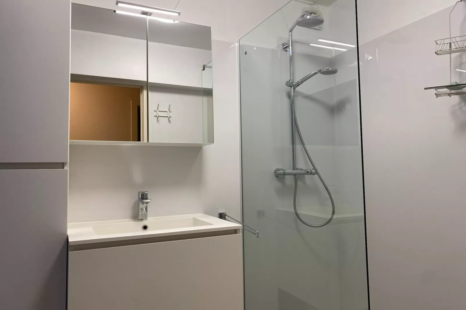 SEAFLOWER 0103-Bathroom