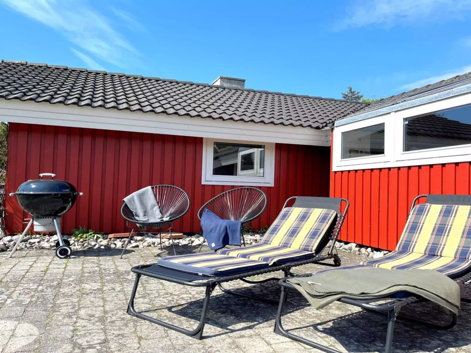 "Esmeralda" - 1.1km from the sea-Dehors