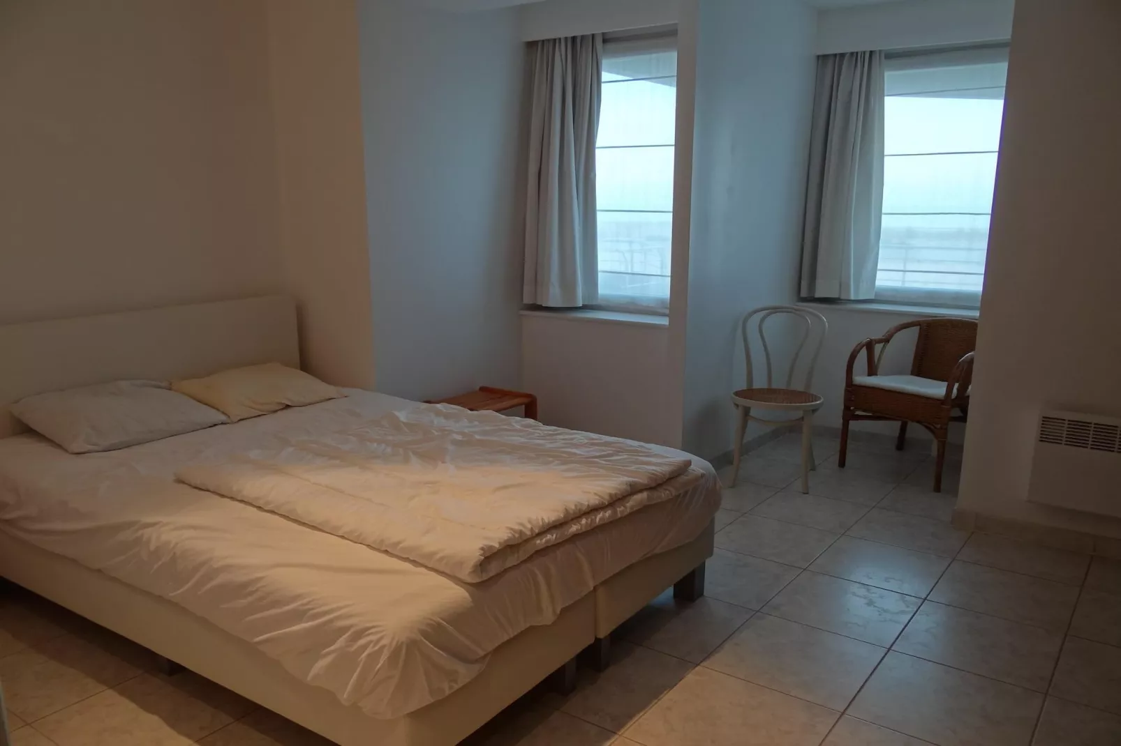 SEASIGHT A 0004-Bedroom