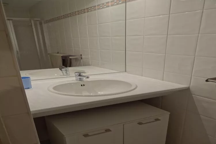 SEASIGHT A 0004-Bathroom