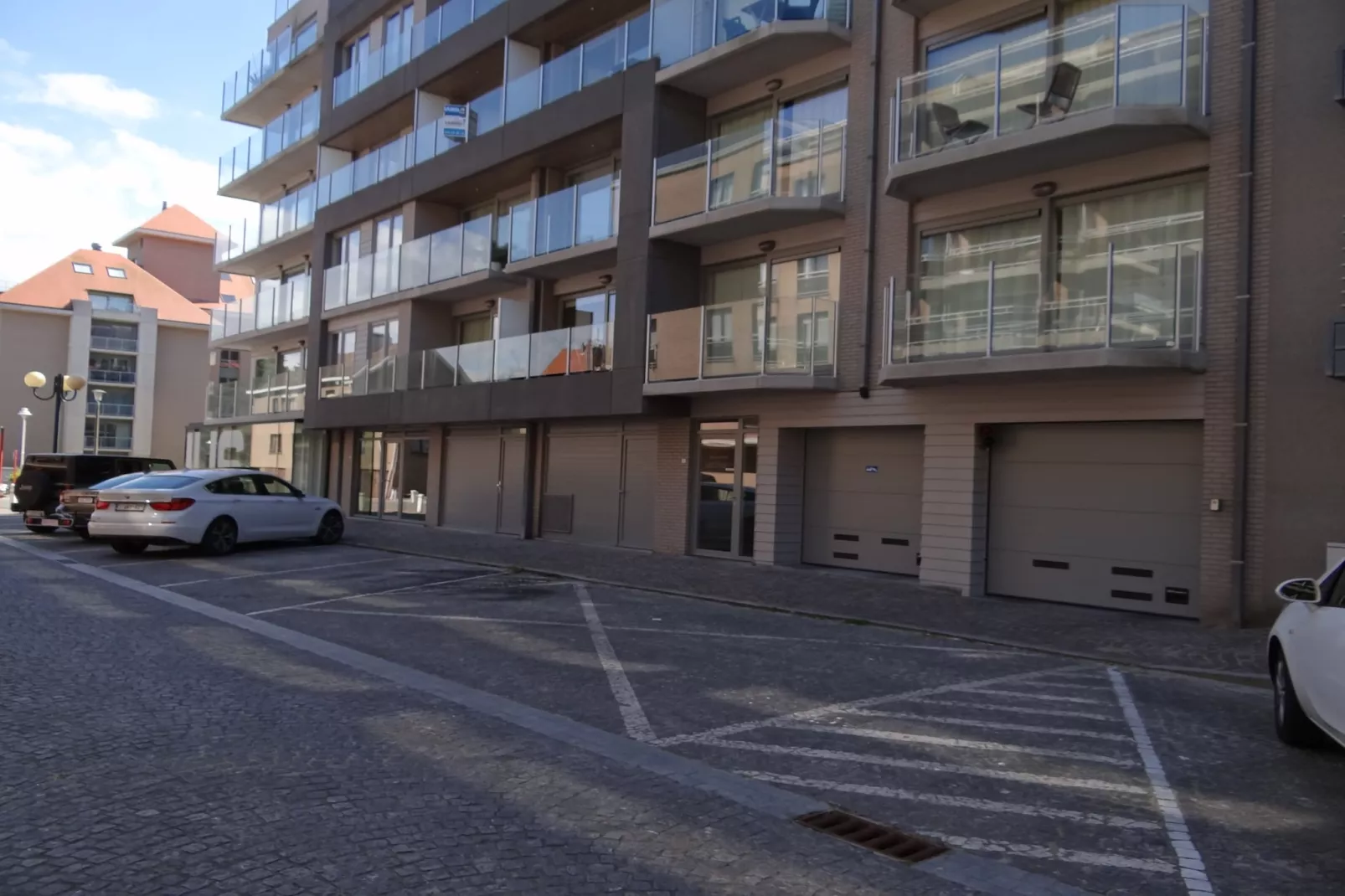 LECTUS 233/0201-Exterior summer
