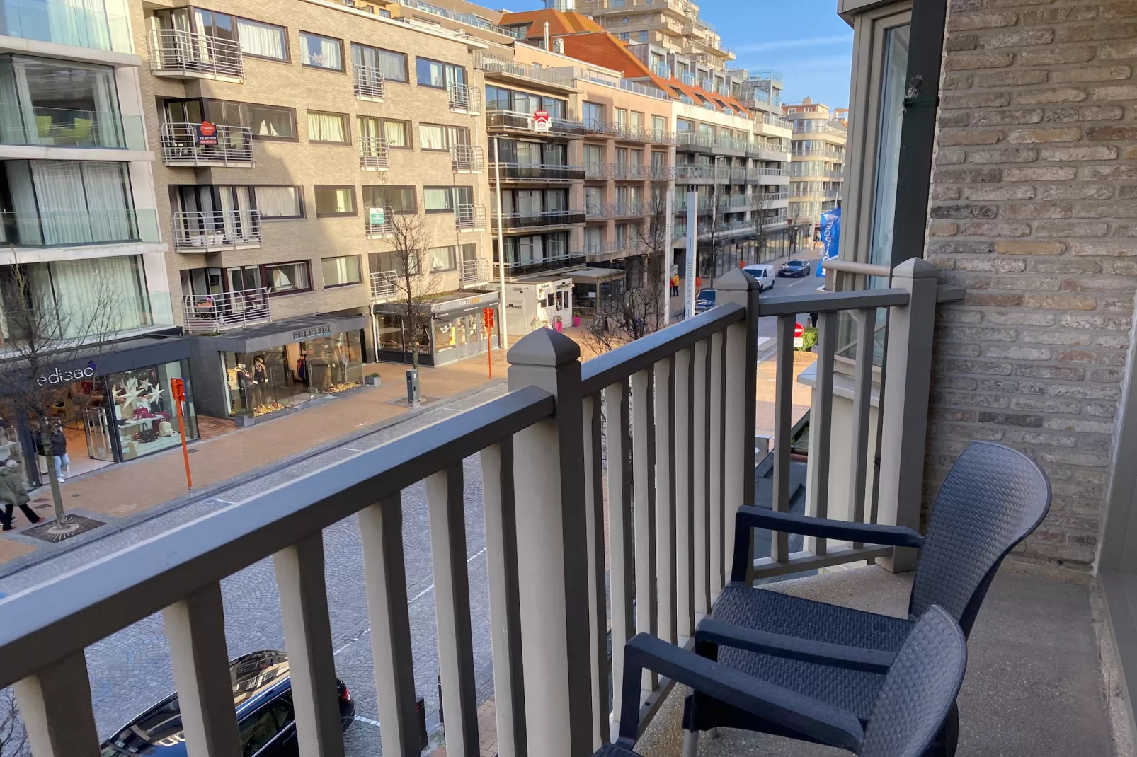 LECTUS 233/0201-Terrace balcony