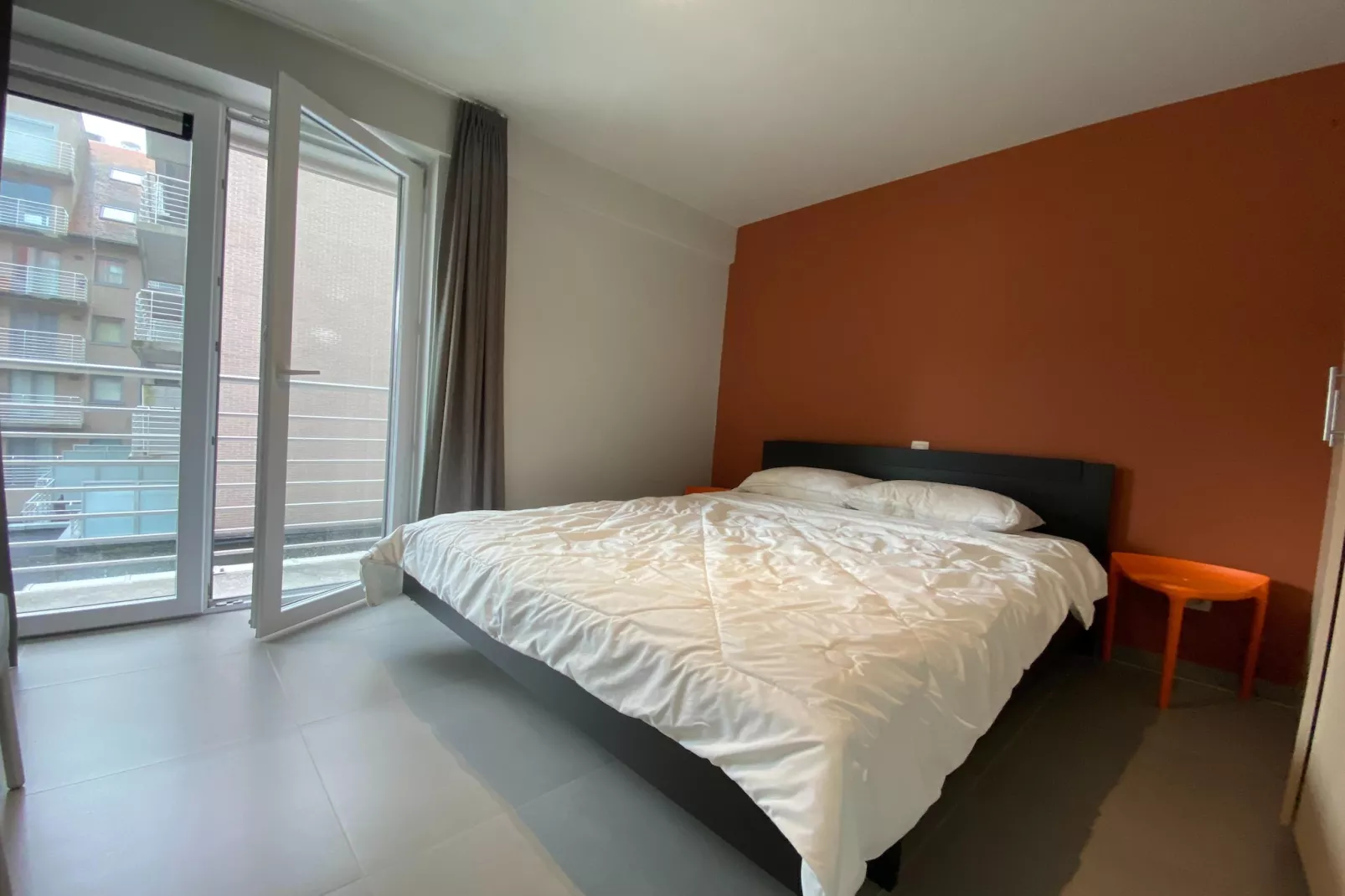 LECTUS 233/0201-Bedroom