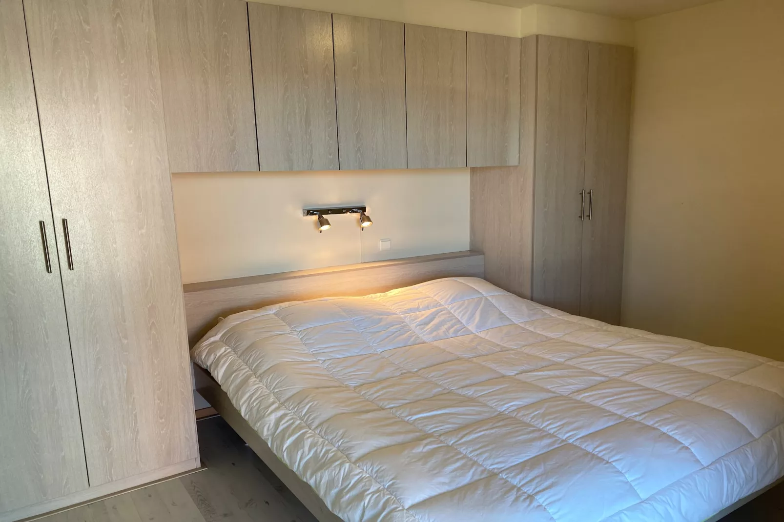 APOLLO X / 0405-Chambre