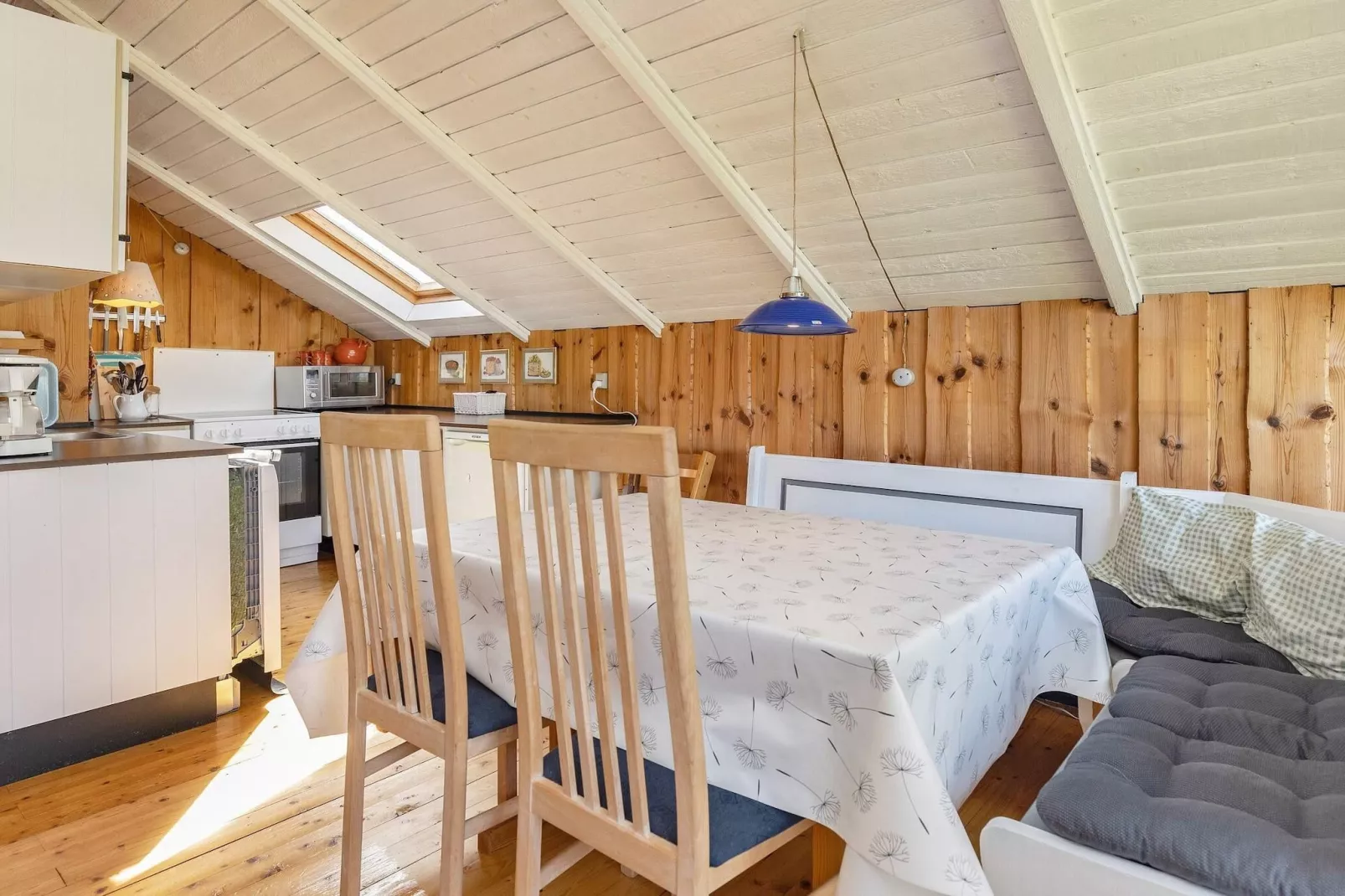 4 person holiday home in Stubbekøbing-By Traum-Indoor