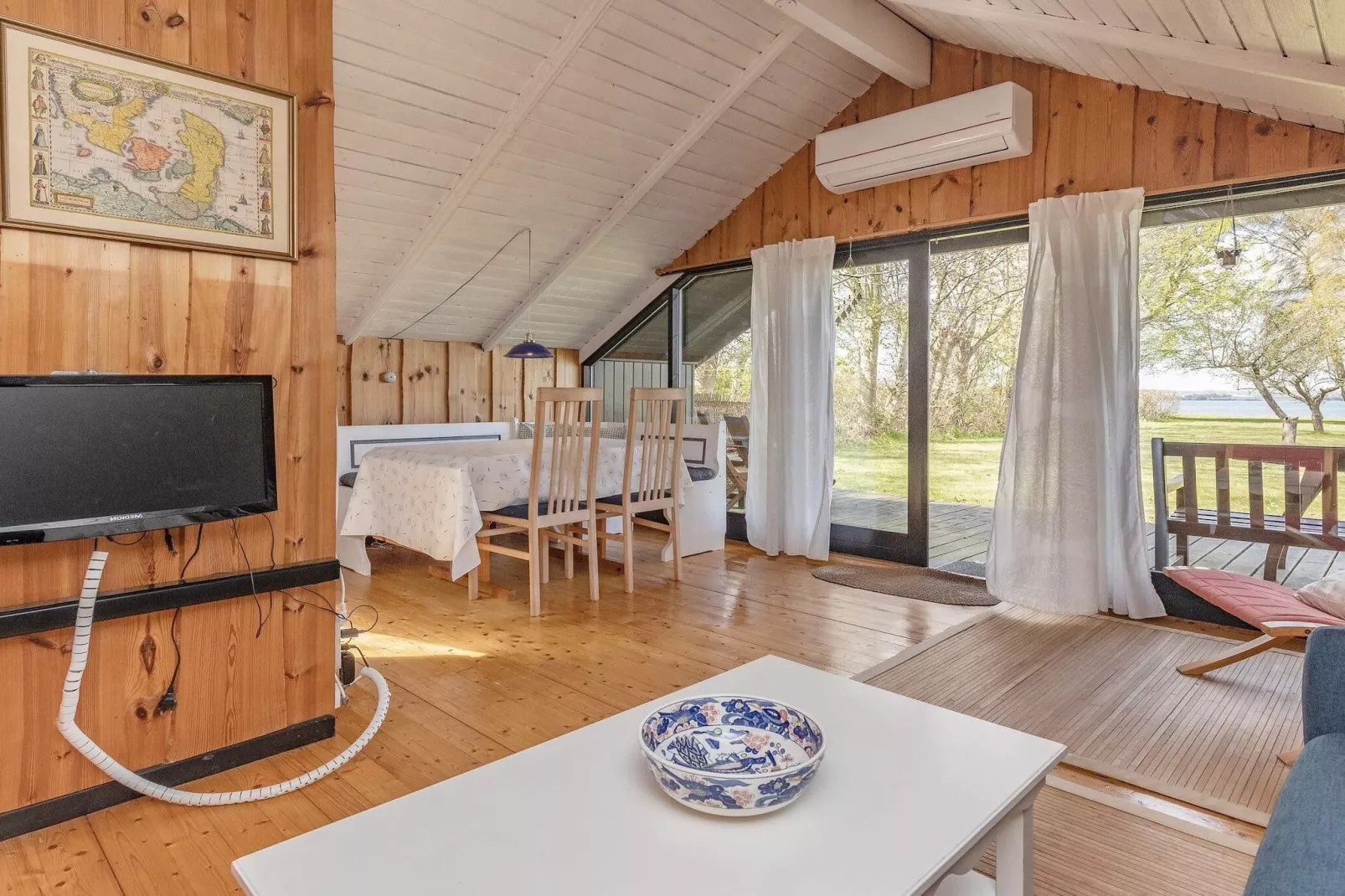 4 person holiday home in Stubbekøbing-By Traum-Indoor