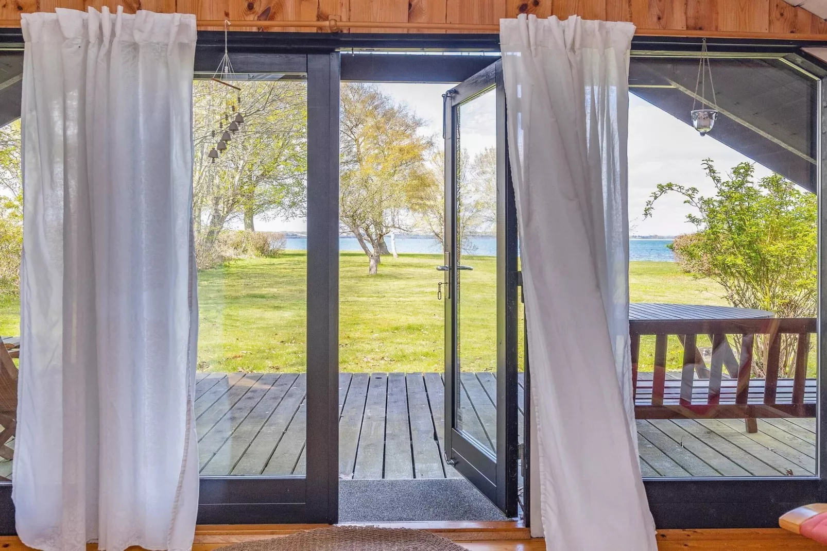 4 person holiday home in Stubbekøbing-By Traum-Indoor