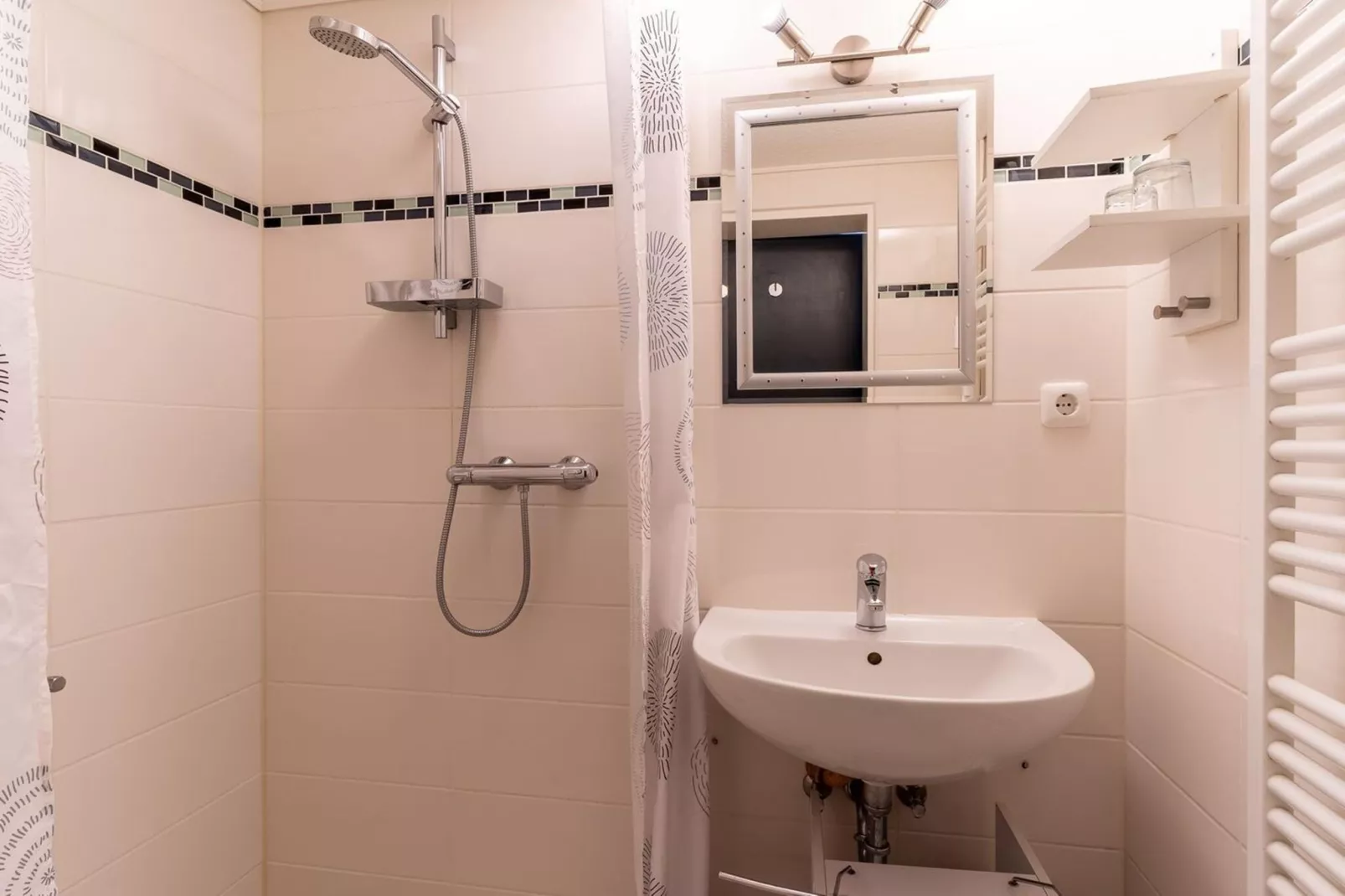 Ankerplatz Büsum Tertius Törn-Bathroom