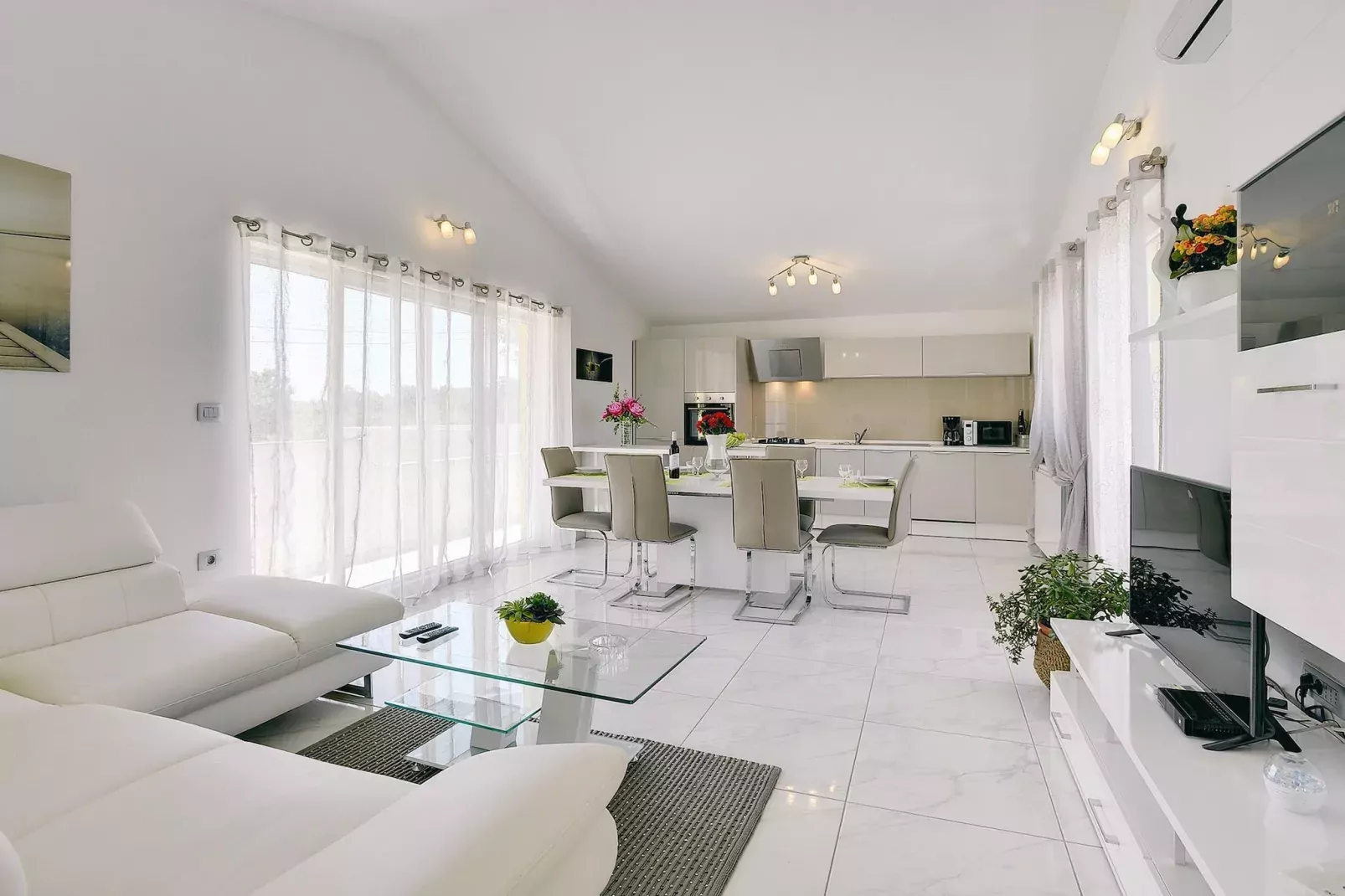 Apartment Martina-Living room