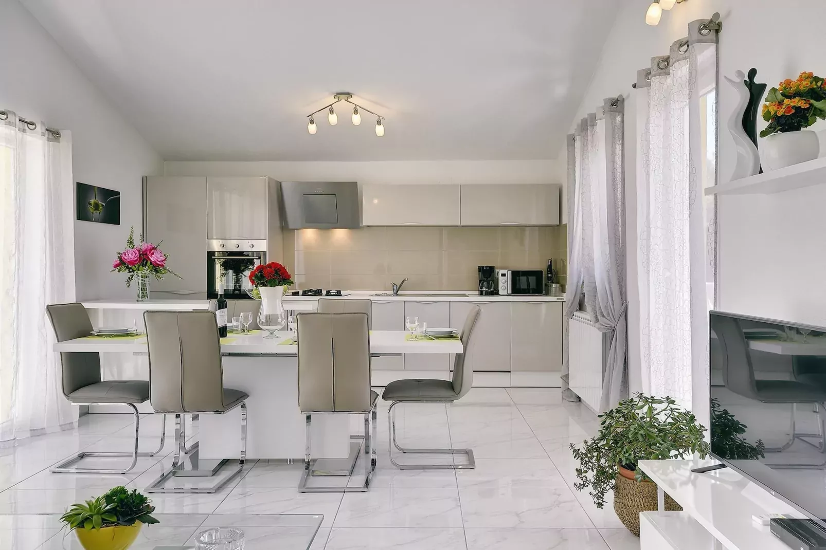 Apartment Martina-Dining room