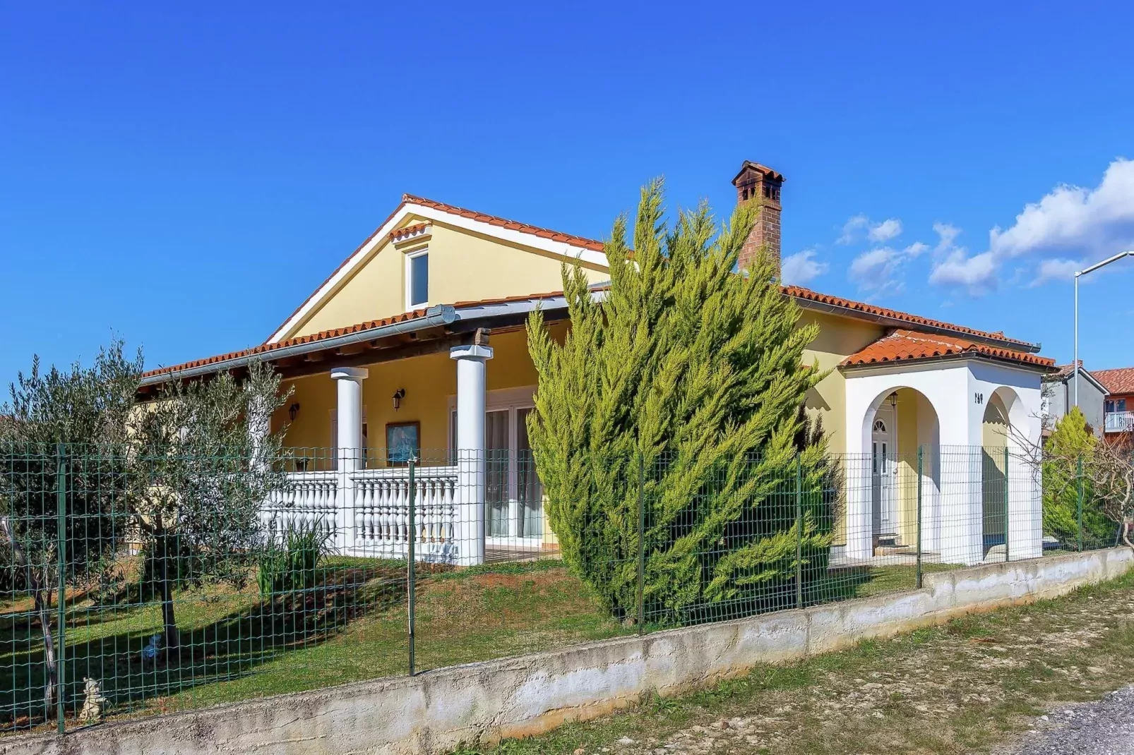 Casa Vesna-Exterior summer