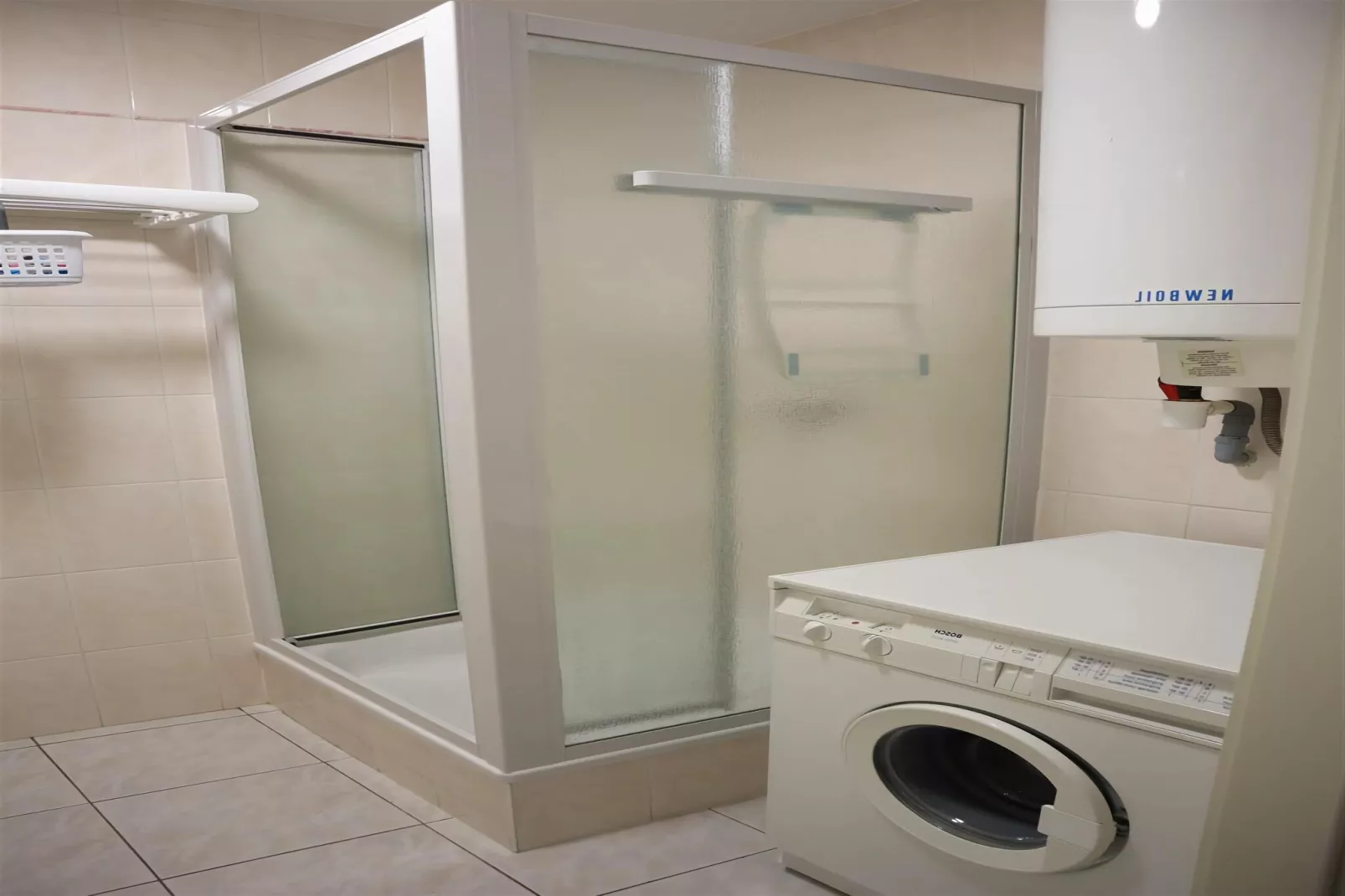 PANORAMA B / 0202-Bathroom