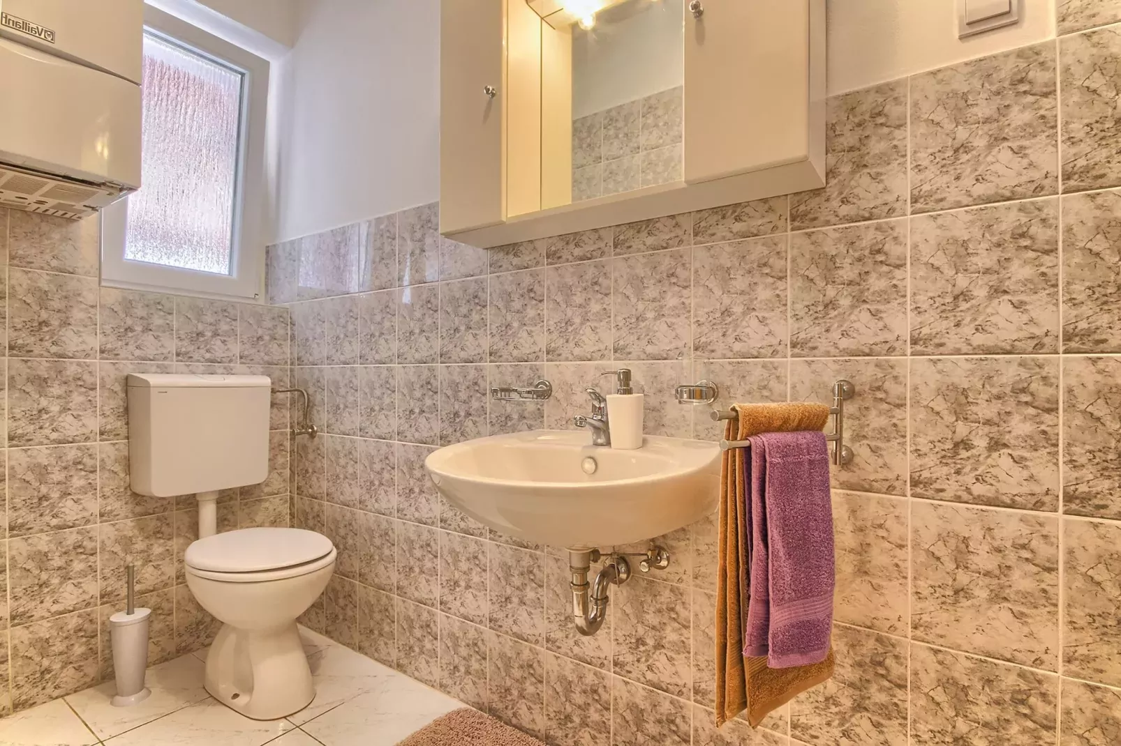 Casa Nina & Tea-Bathroom