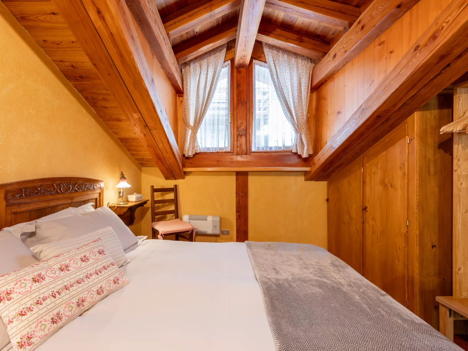 Chez Les Roset-Inside
