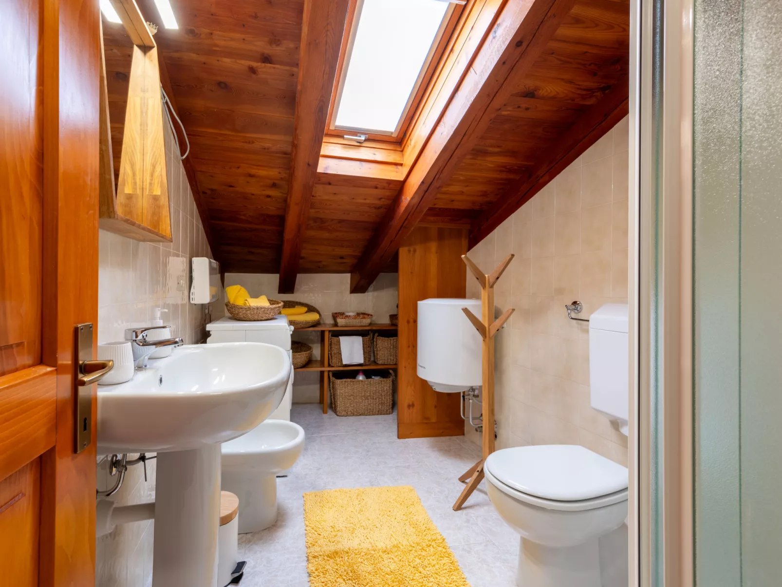Chez Les Roset-Inside