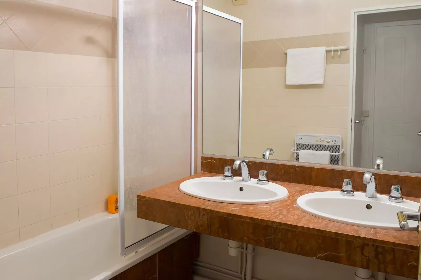 Les Appartements de Moliets 3-Salle de bain
