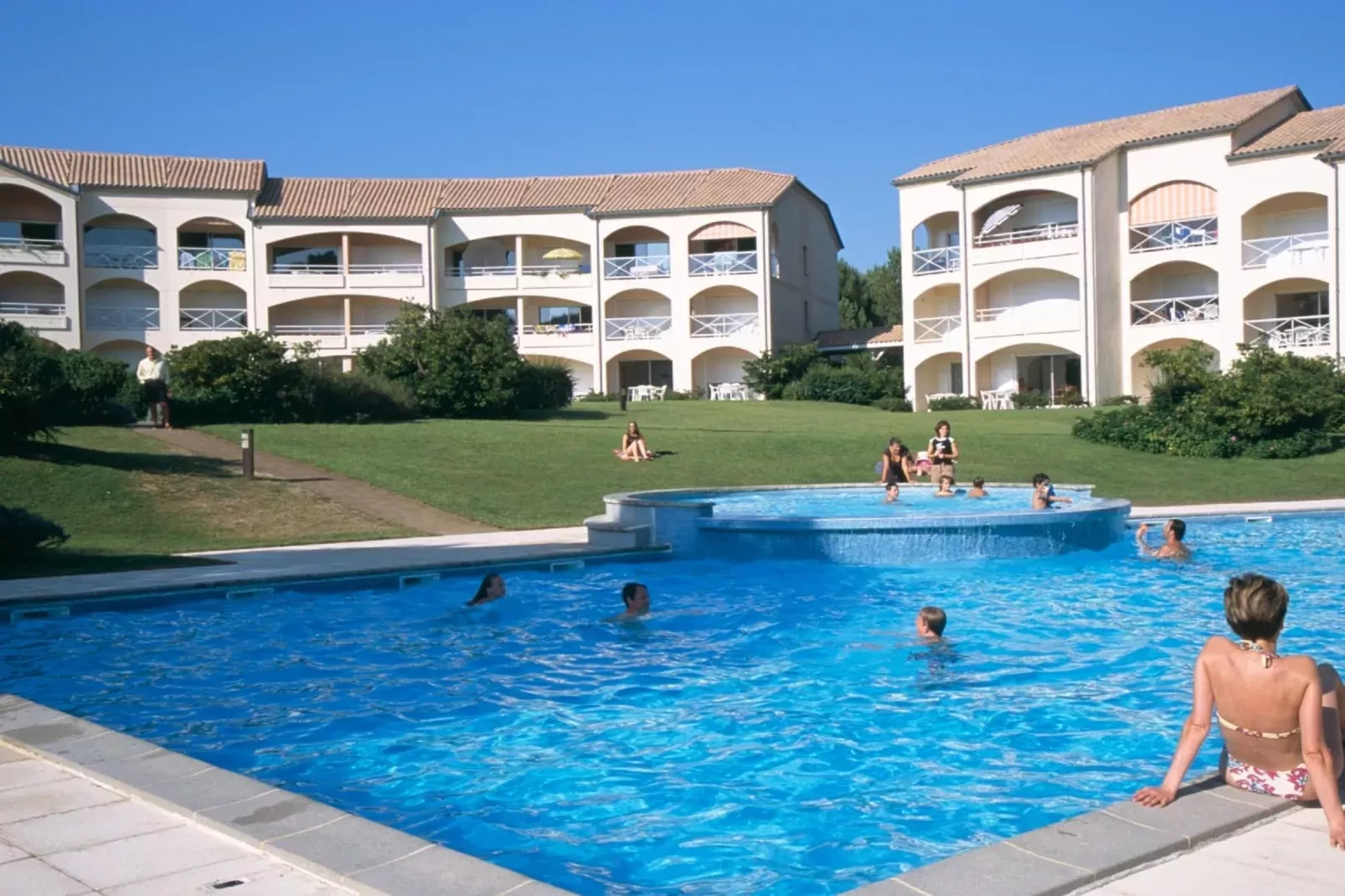 Les Appartements de Moliets 3-Piscine
