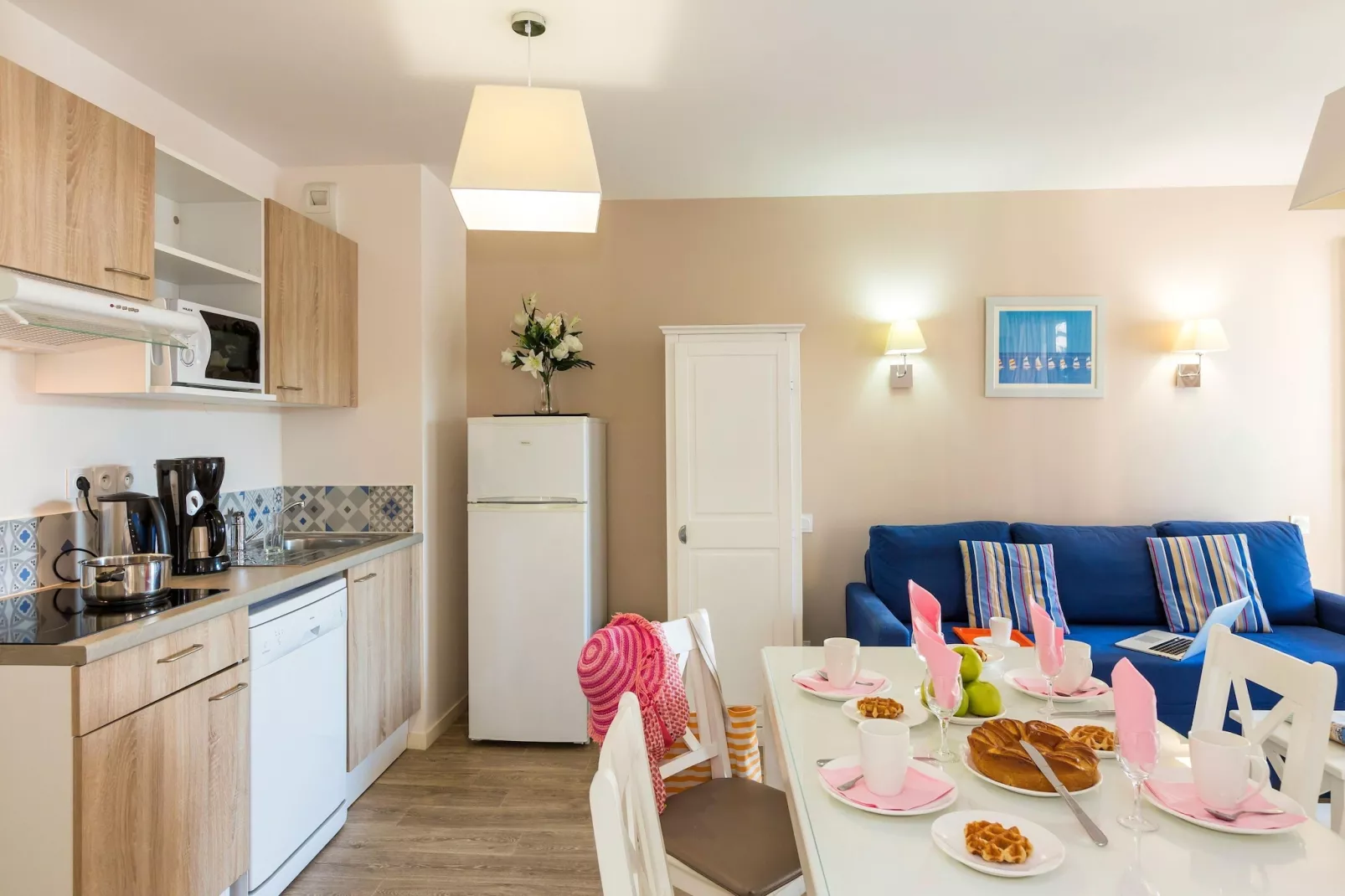 Residence de la Plage 5-Dining room