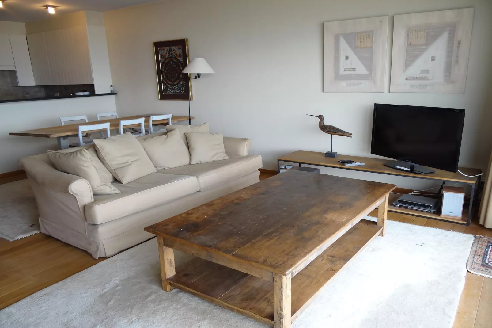 CASINO AB / A0104-Living room