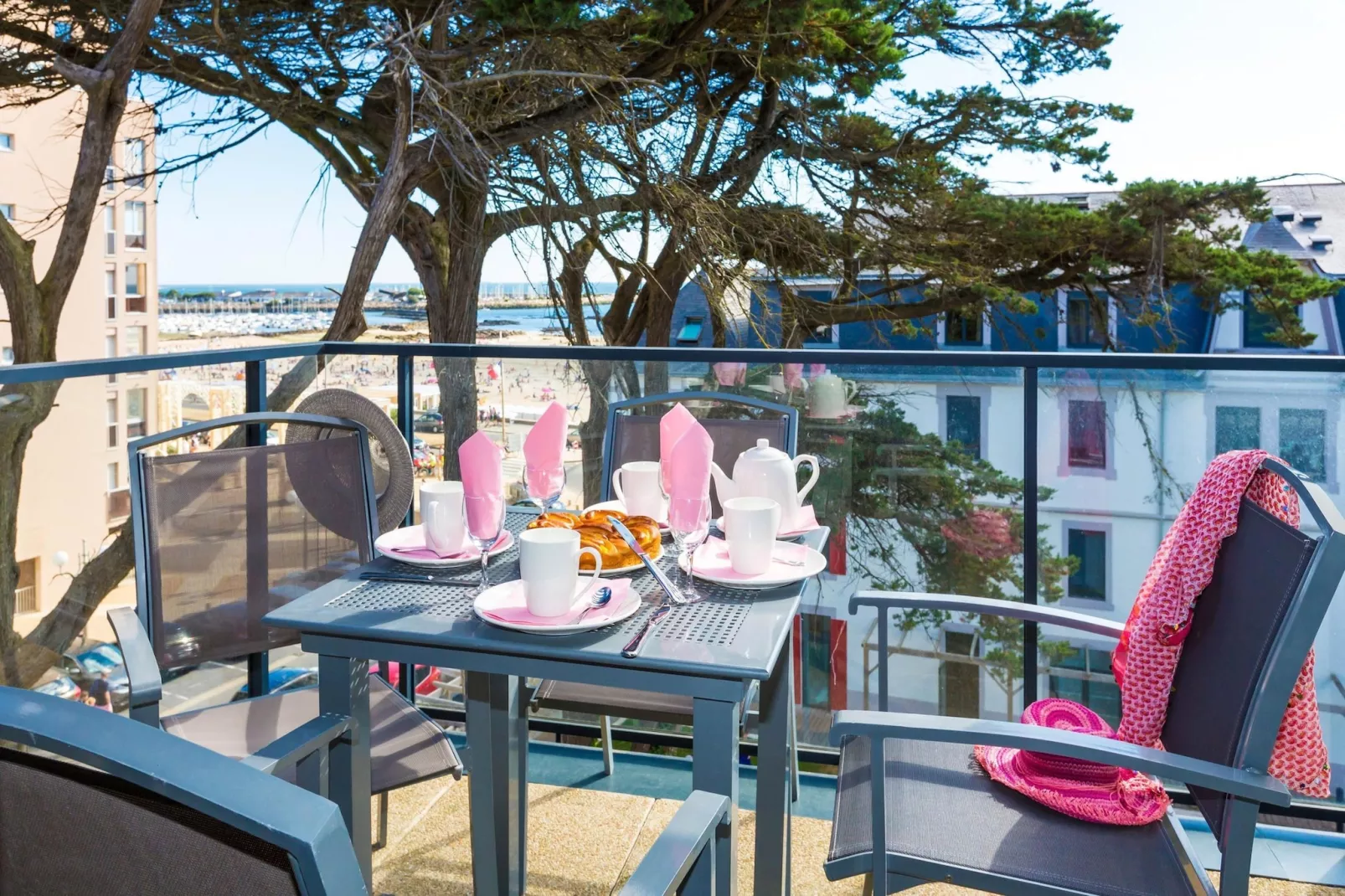 Residence de la Plage 9-Terrace balcony