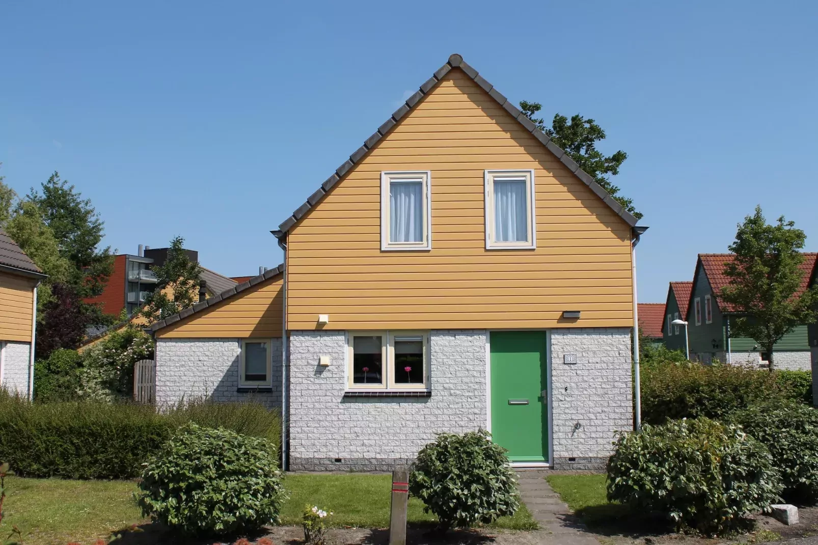 Villapark De Oesterbaai 111-Wohnzimmer