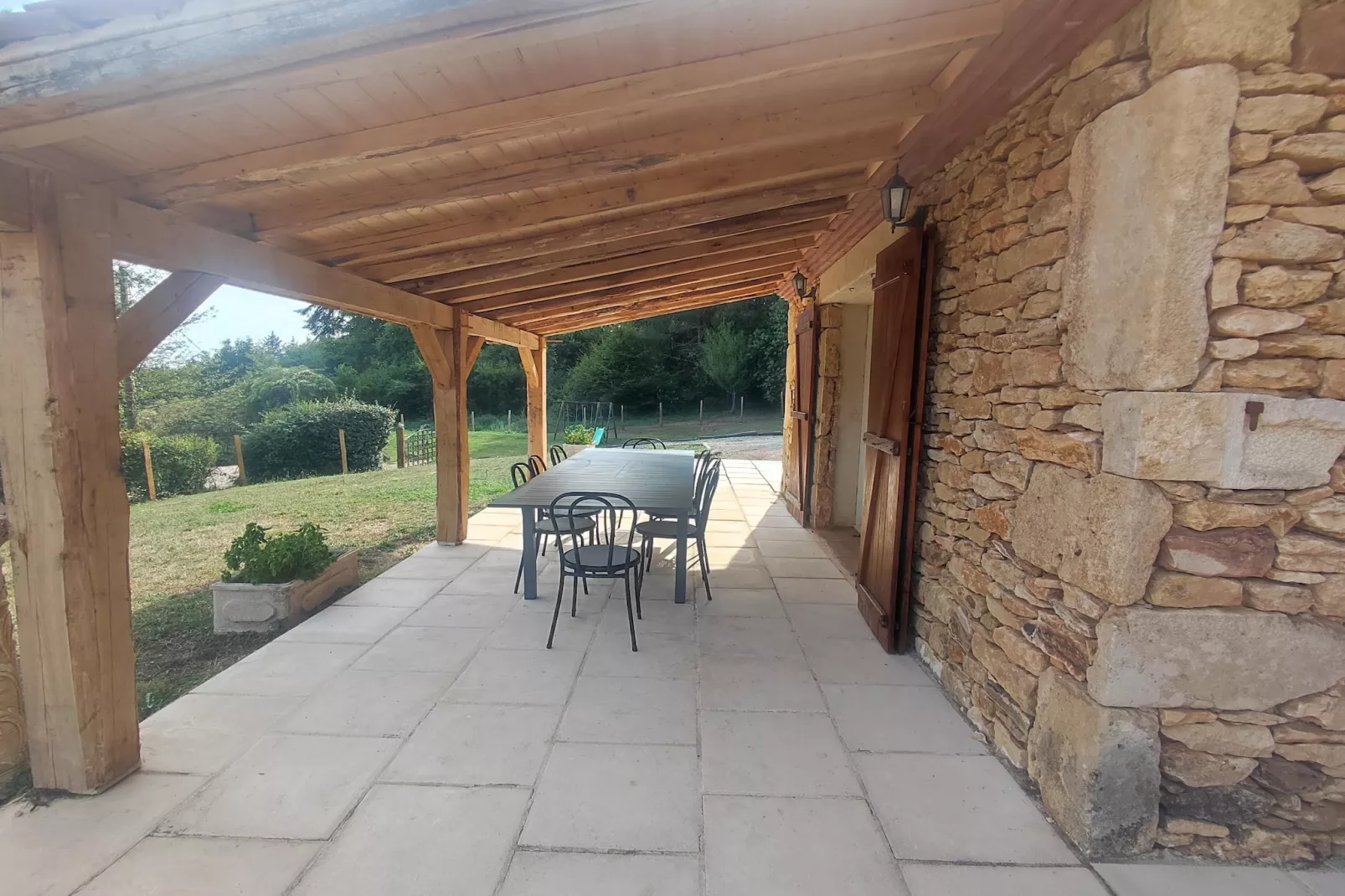 Maison de vacances Blanquefort sur Briolance 10 pers-Terrace balcony