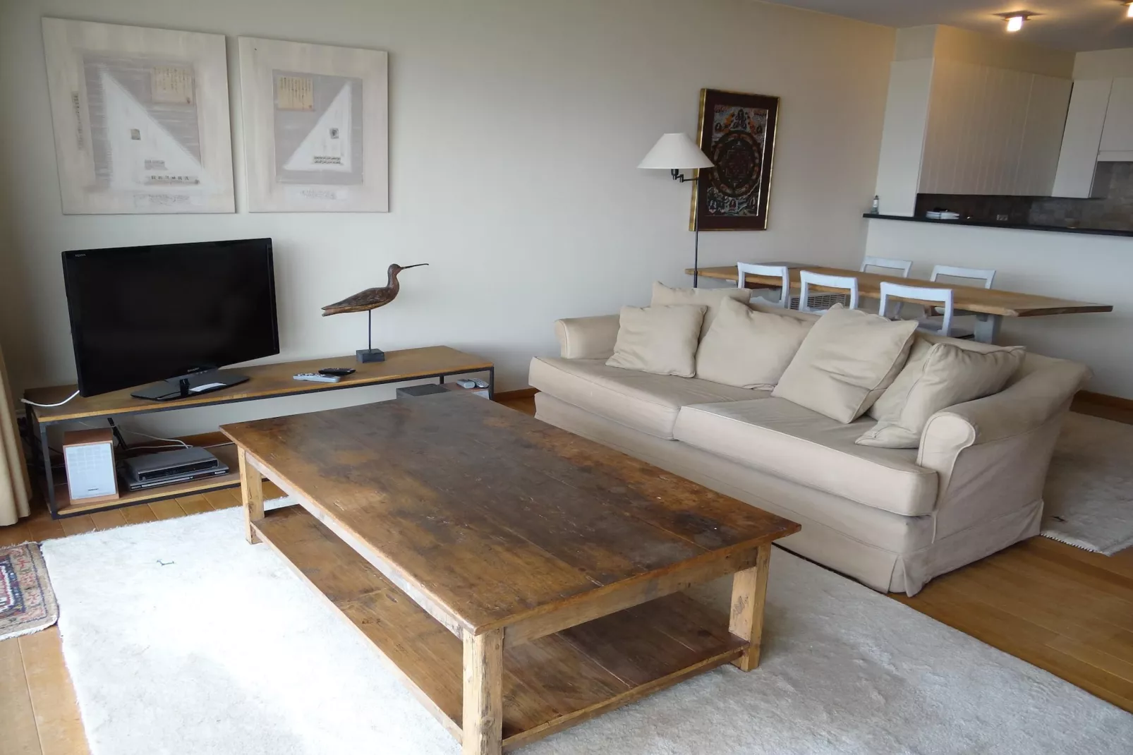 CASINO AB / A0104-Living room