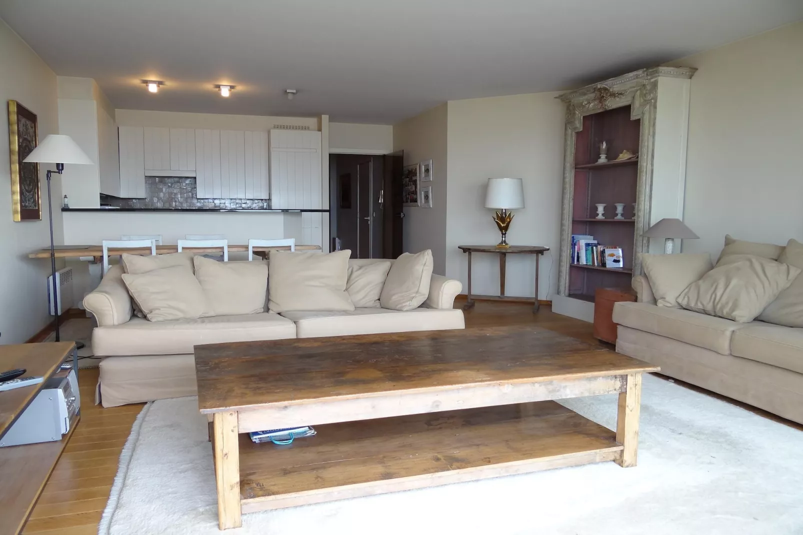 CASINO AB / A0104-Living room