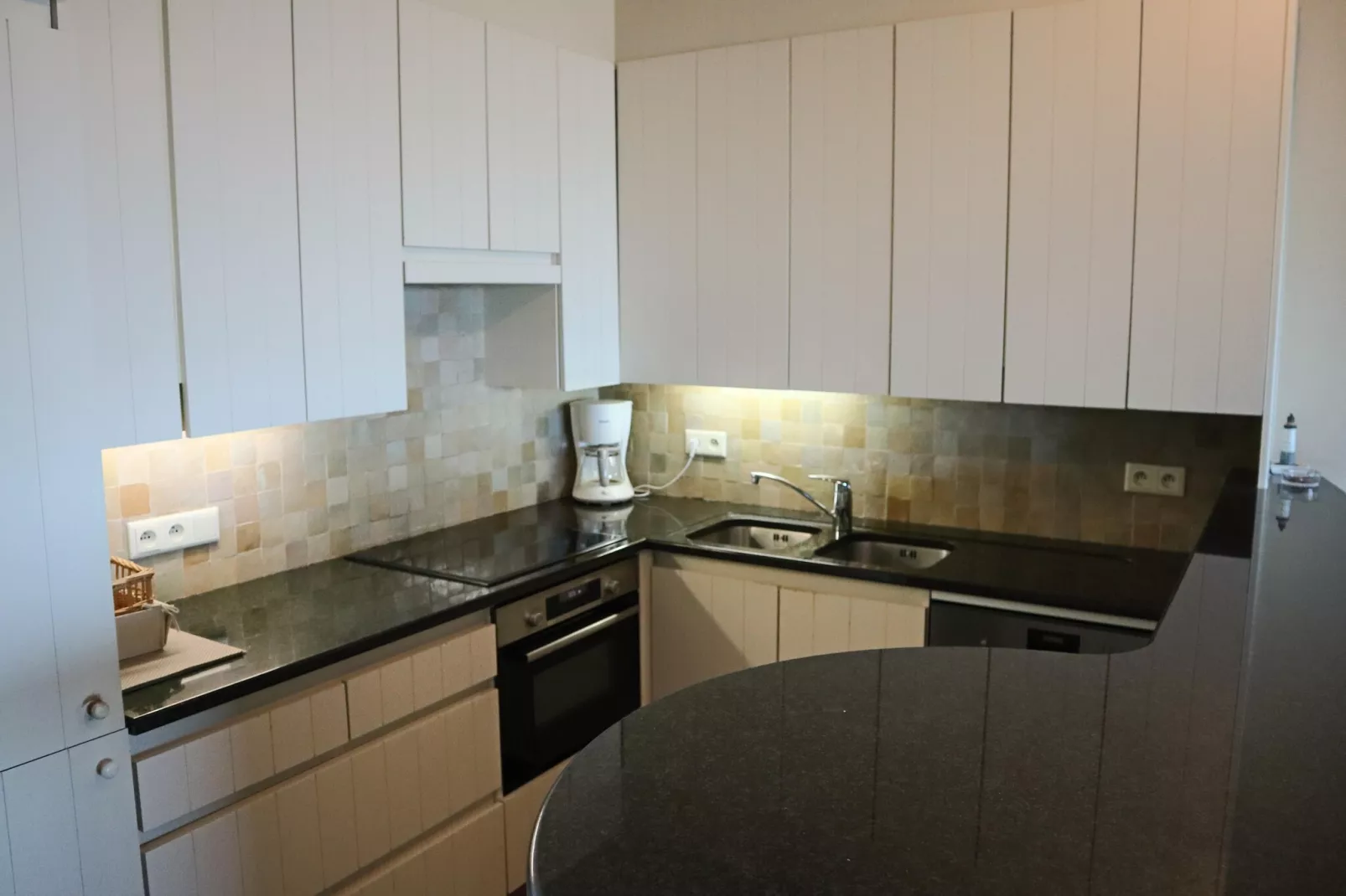 CASINO AB / A0104-Kitchen