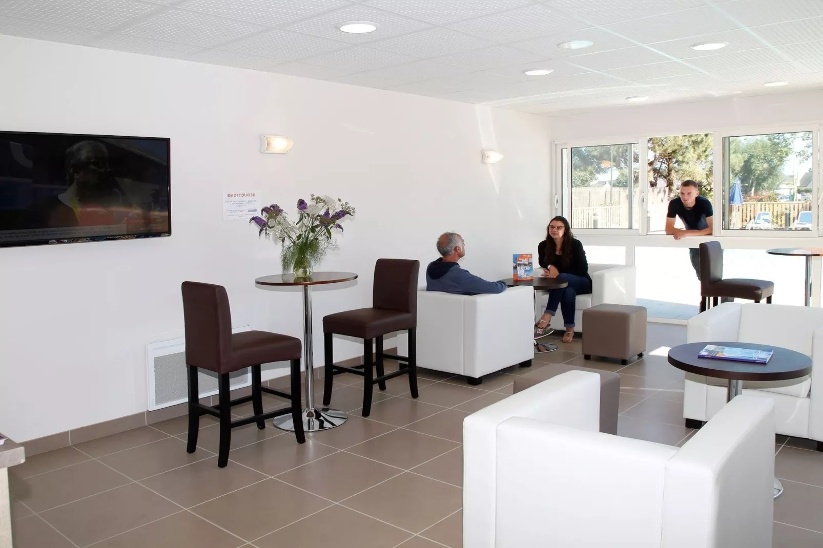 Les Iles du Morbihan 3-Salon