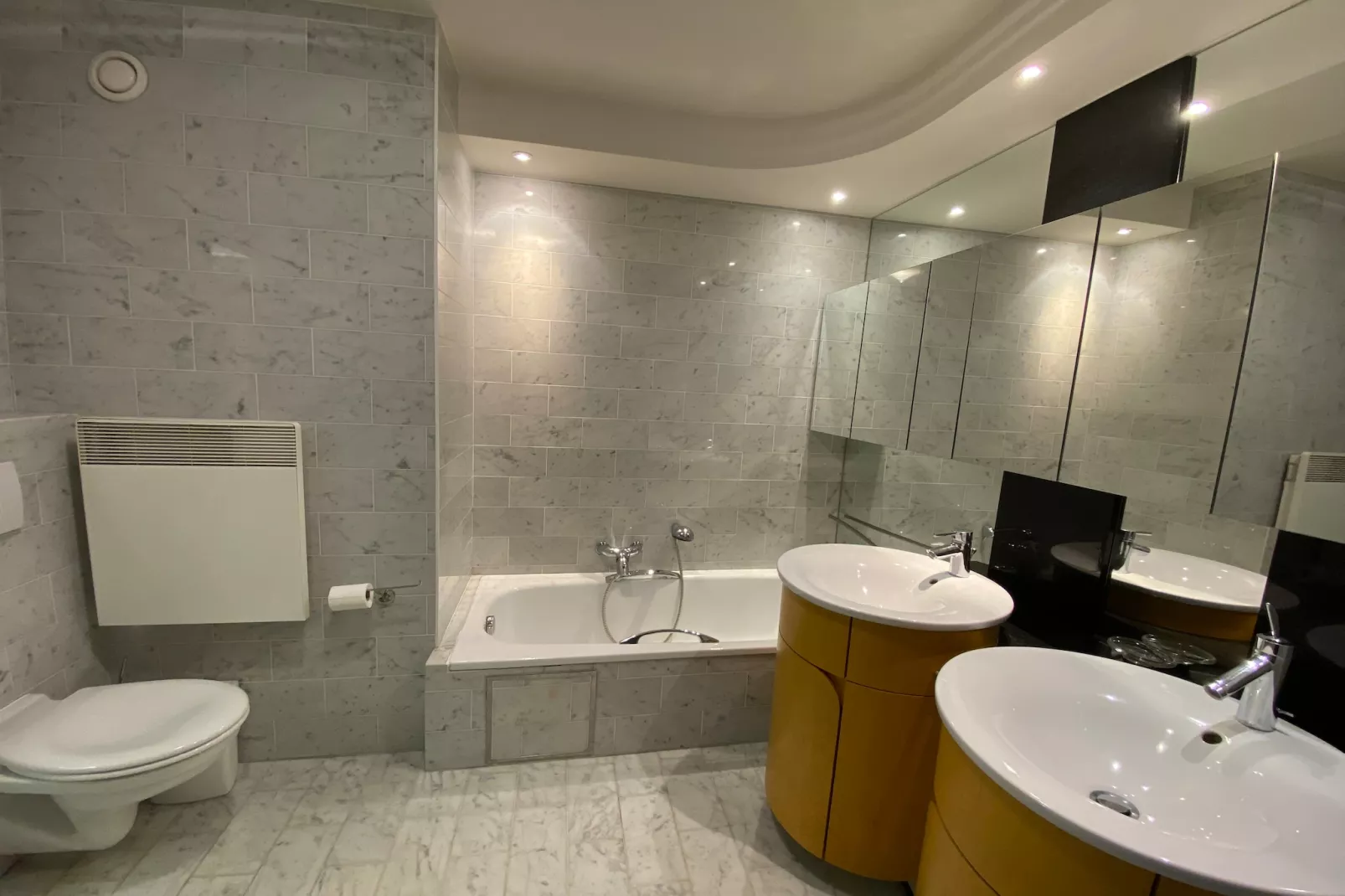 CASINO AB A0203GAR-Bathroom